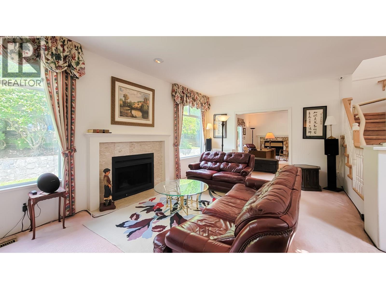 1406 Vistaview Court, Coquitlam, British Columbia  V3E 2P3 - Photo 5 - R3043065