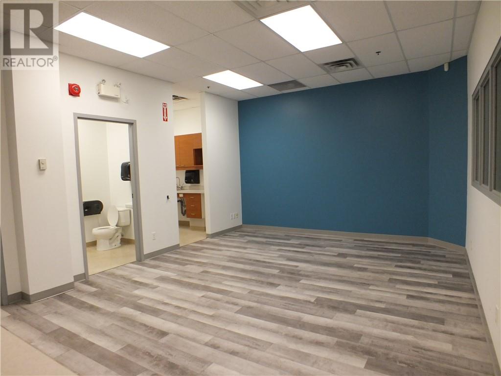 40 Elm Street Unit# 278, Sudbury, Ontario  P3C 1S8 - Photo 2 - 2120841