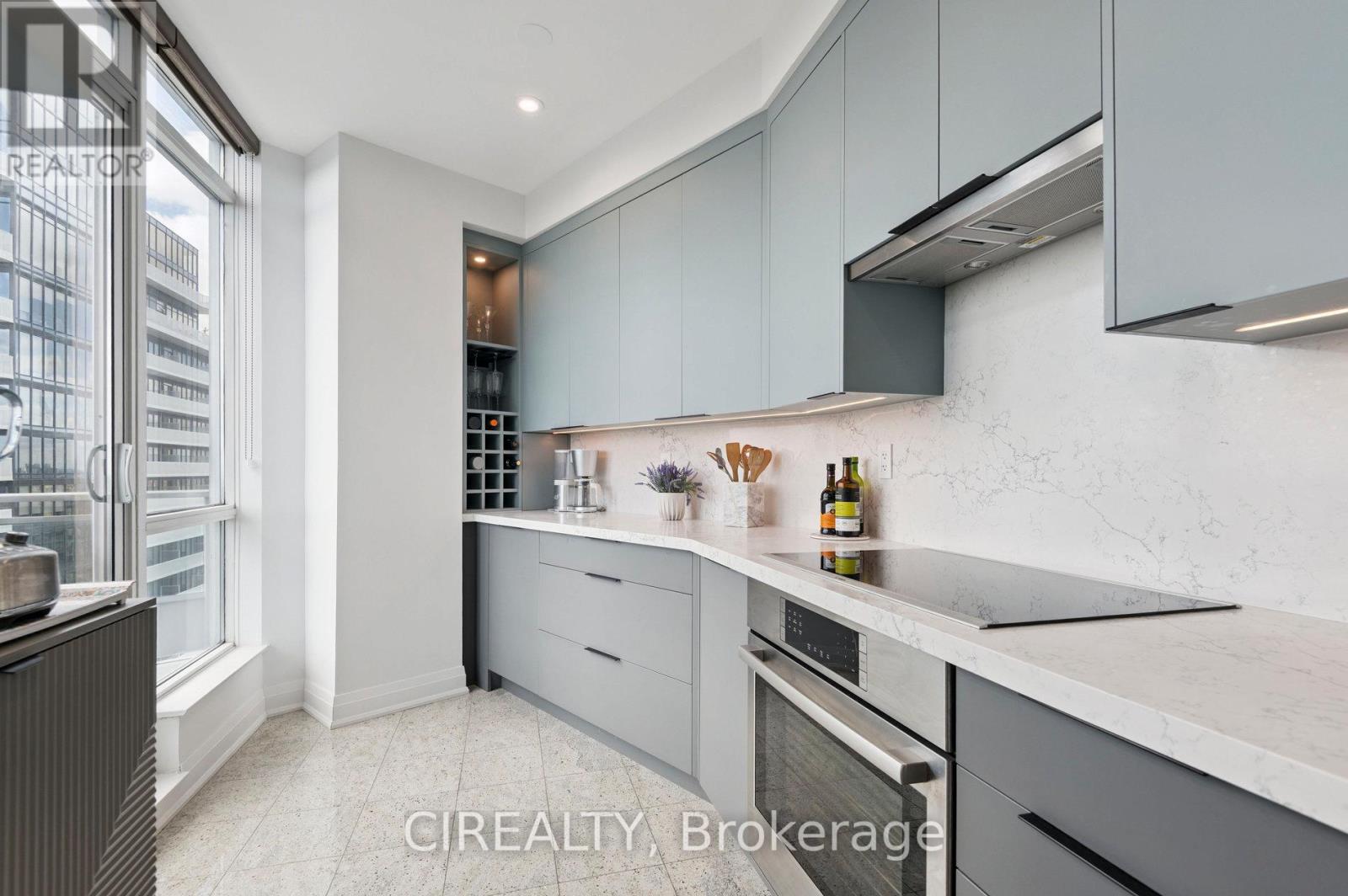 Uph02 - 18 Holmes Avenue, Toronto, Ontario  M2N 0E1 - Photo 9 - C12379359