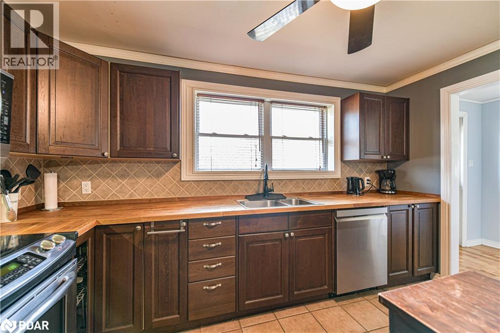 3323 Park Road Road, Cumberland Beach, Ontario  L3V 0V9 - Photo 24 - 40765882