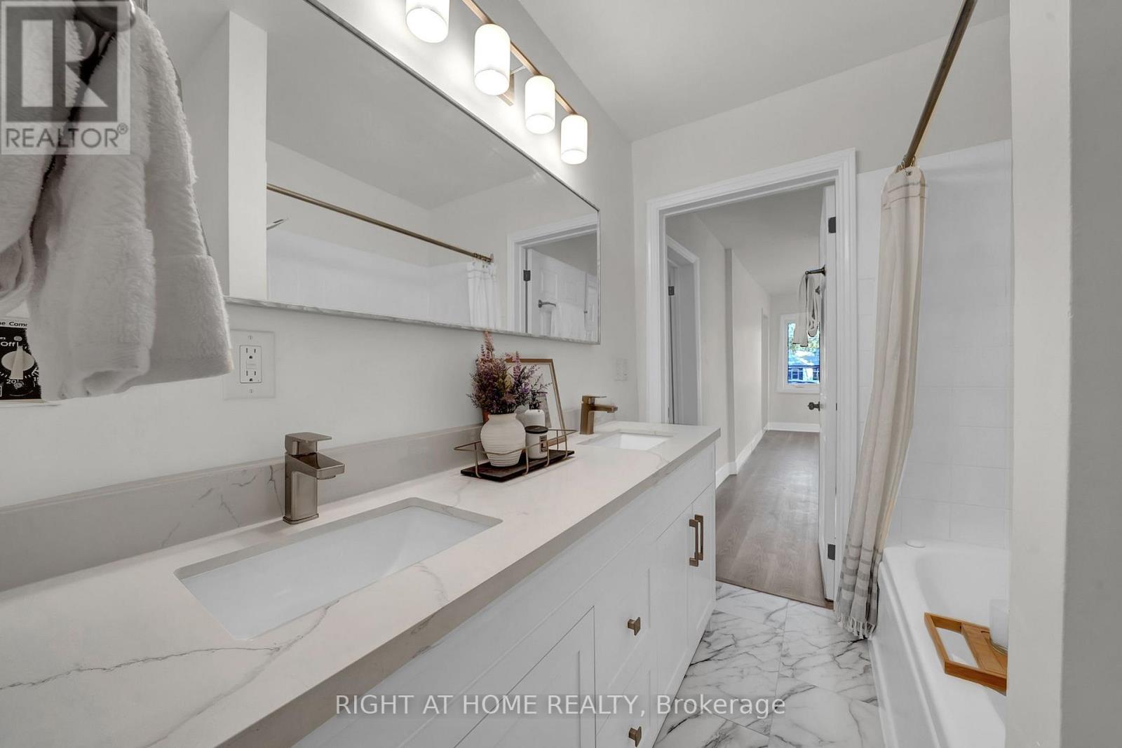 235 Pefferlaw Road, Georgina (Pefferlaw), Ontario  L0E 1N0 - Photo 31 - N12363995