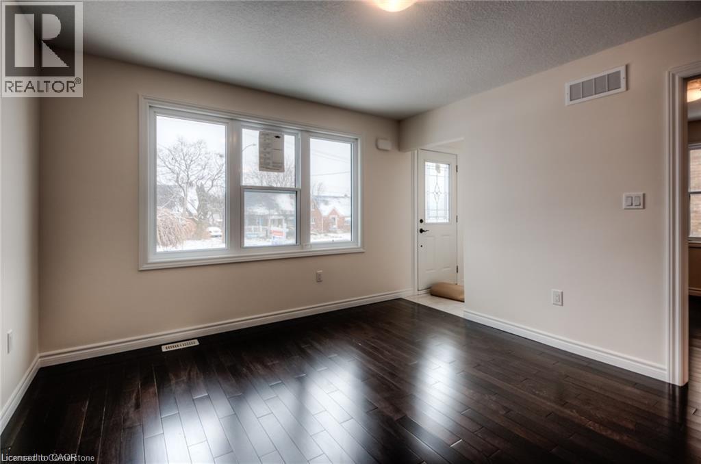 37 Edna Street Unit# A, Kitchener, Ontario  N2H 2E2 - Photo 4 - 40765667