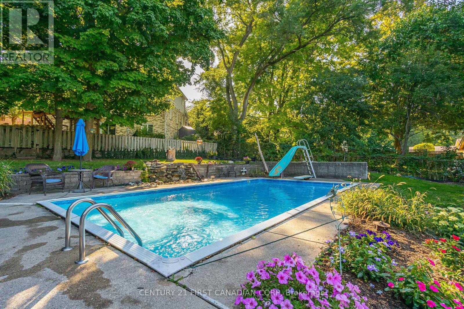 384 Briarhill Avenue, London East, Ontario  N5Y 1N9 - Photo 38 - X12379596