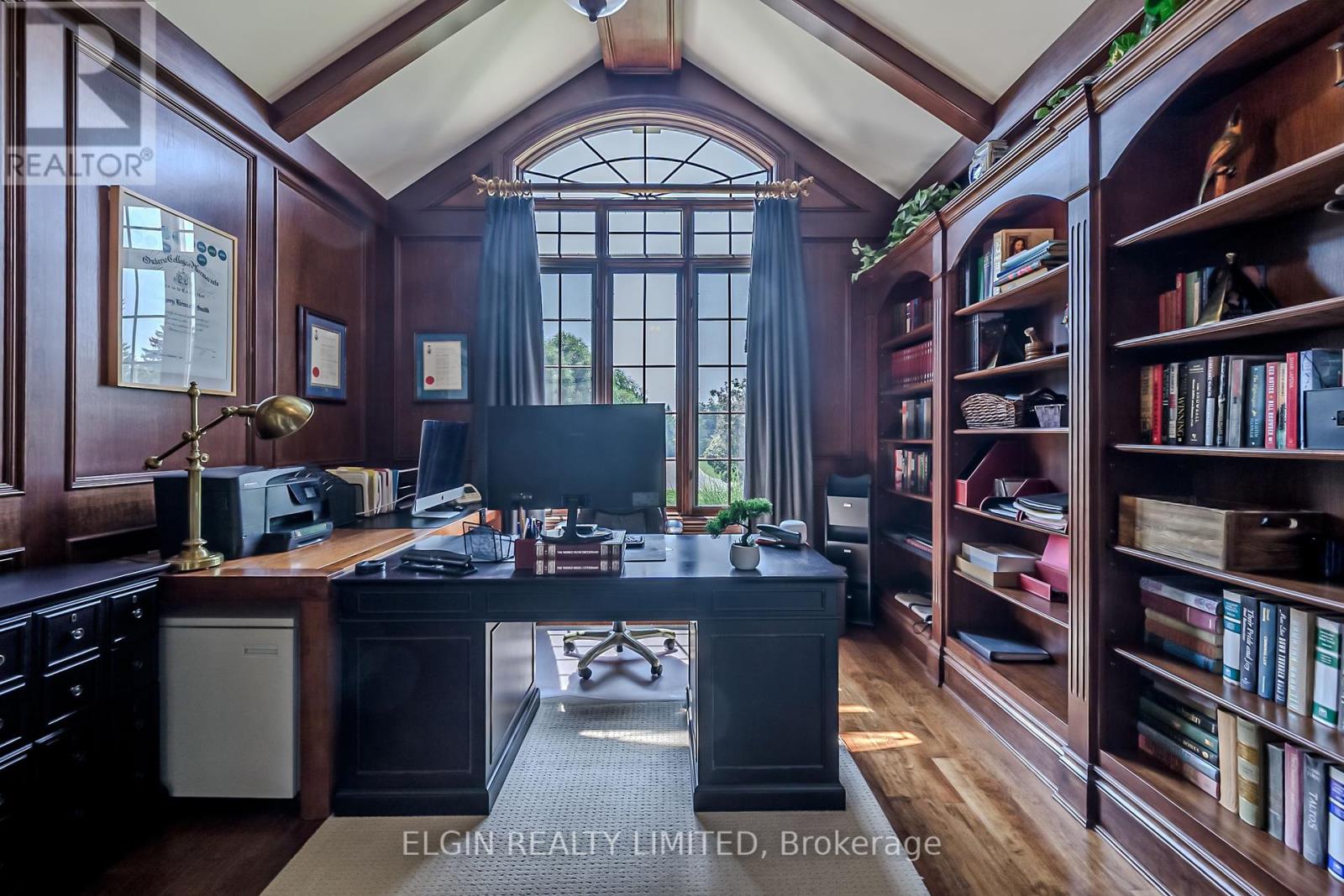 42672 Meadow Wood Lane, Central Elgin, Ontario  N0L 2L0 - Photo 15 - X12379640