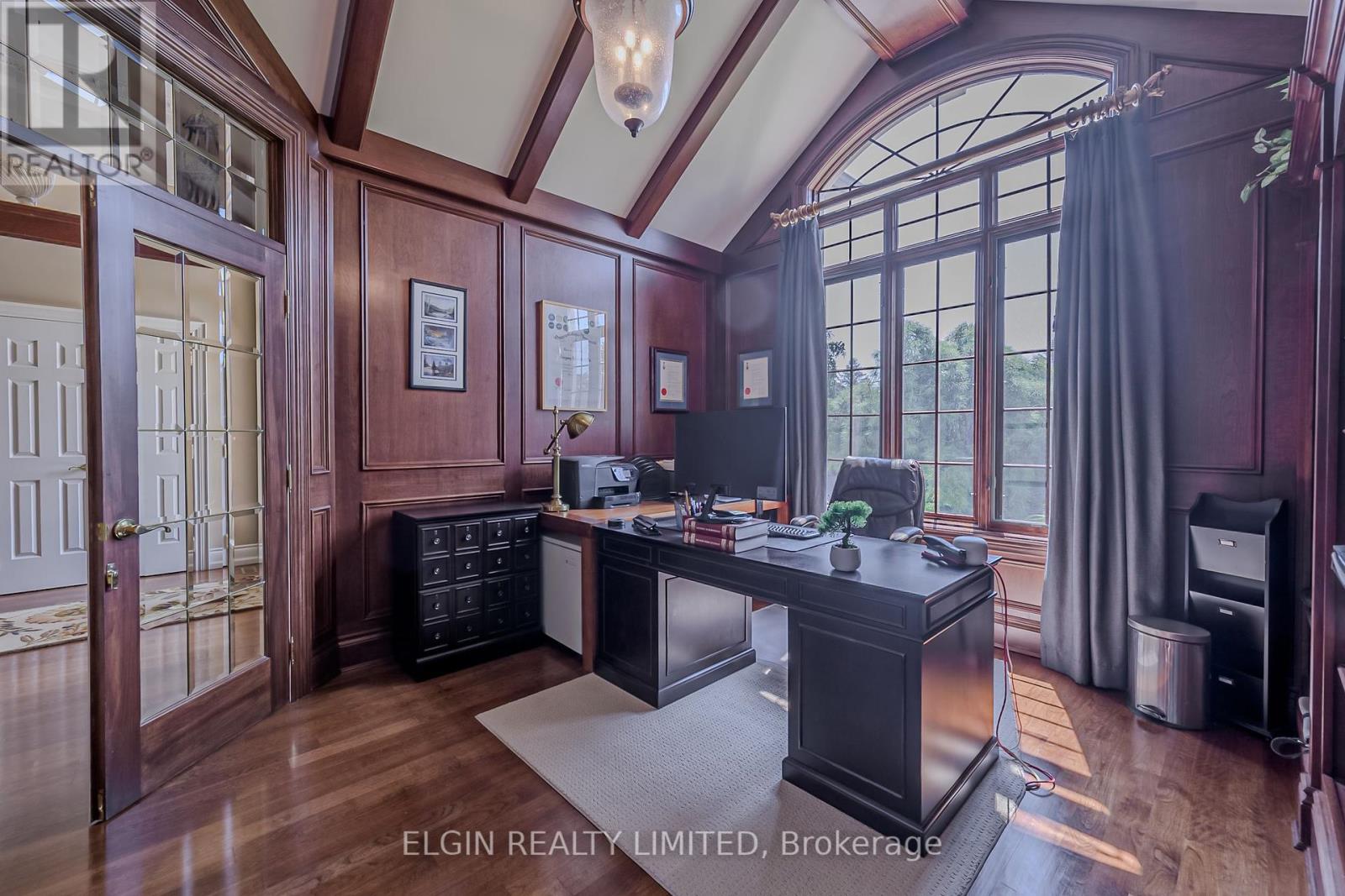 42672 Meadow Wood Lane, Central Elgin, Ontario  N0L 2L0 - Photo 16 - X12379640