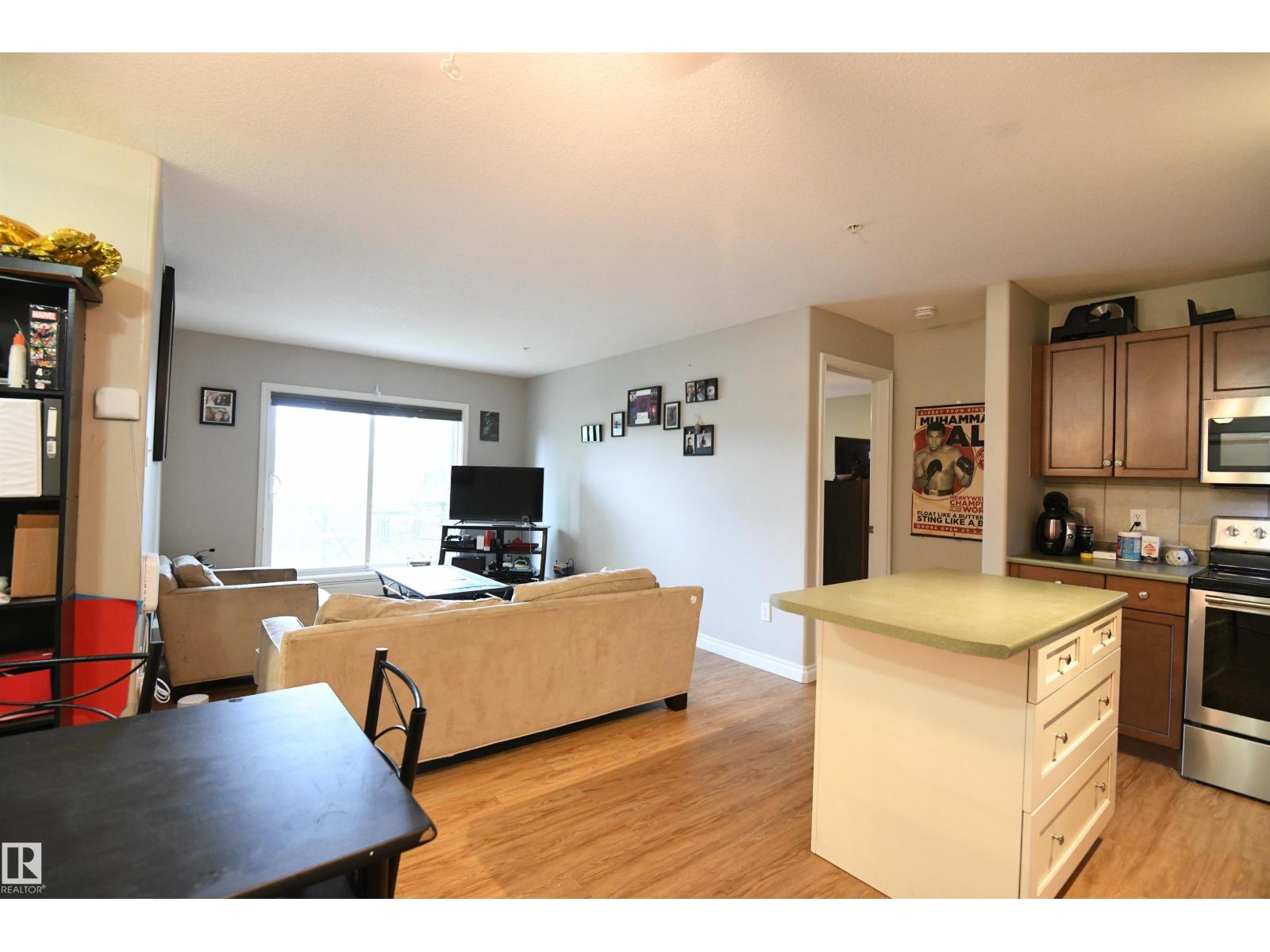 #130 50 Woodsmere, Fort Saskatchewan, Alberta  T8L 4N9 - Photo 3 - E4455935