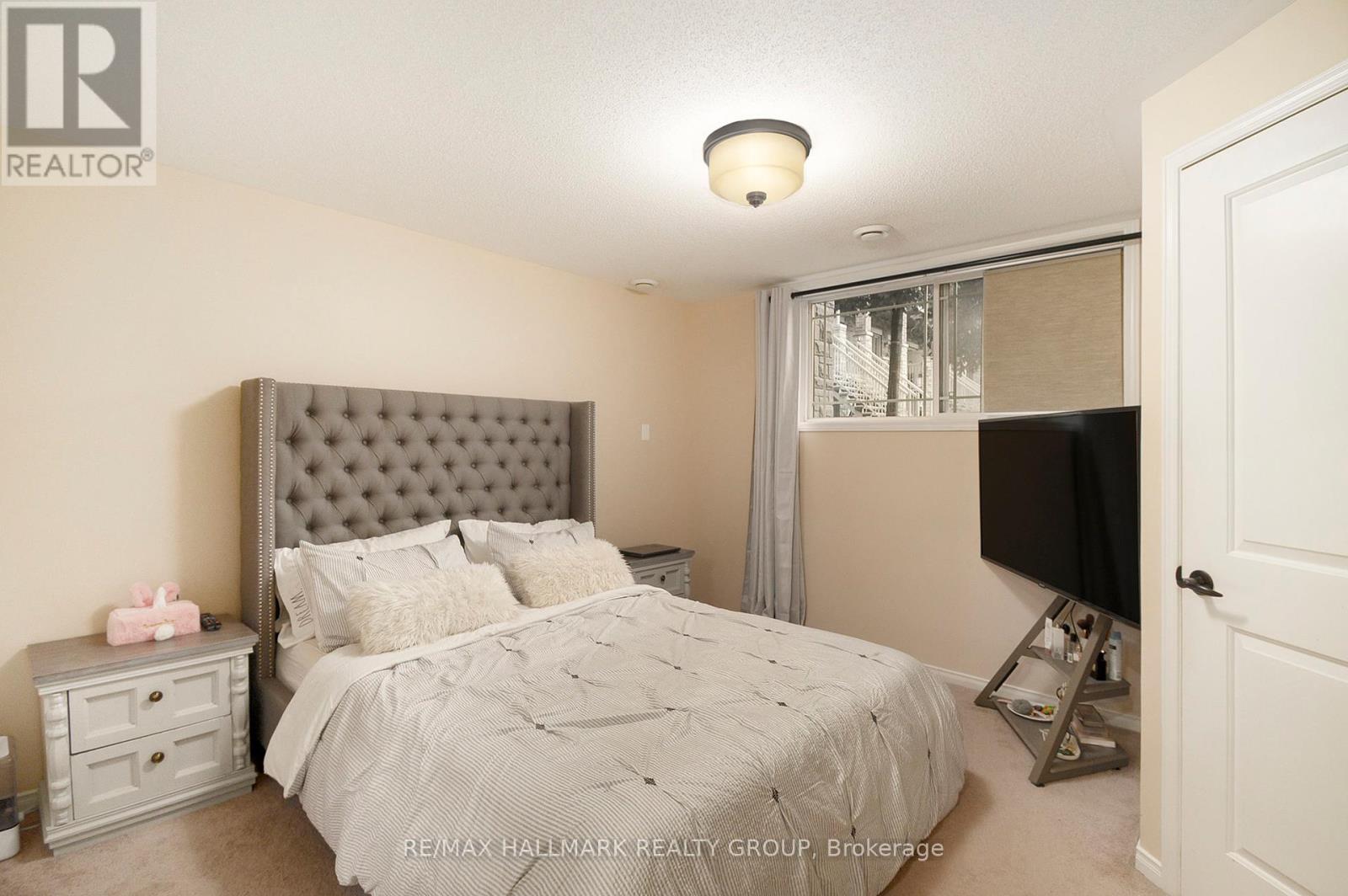 17 - 170 Den Haag Drive, Ottawa, Ontario  K1K 2V7 - Photo 19 - X12379601