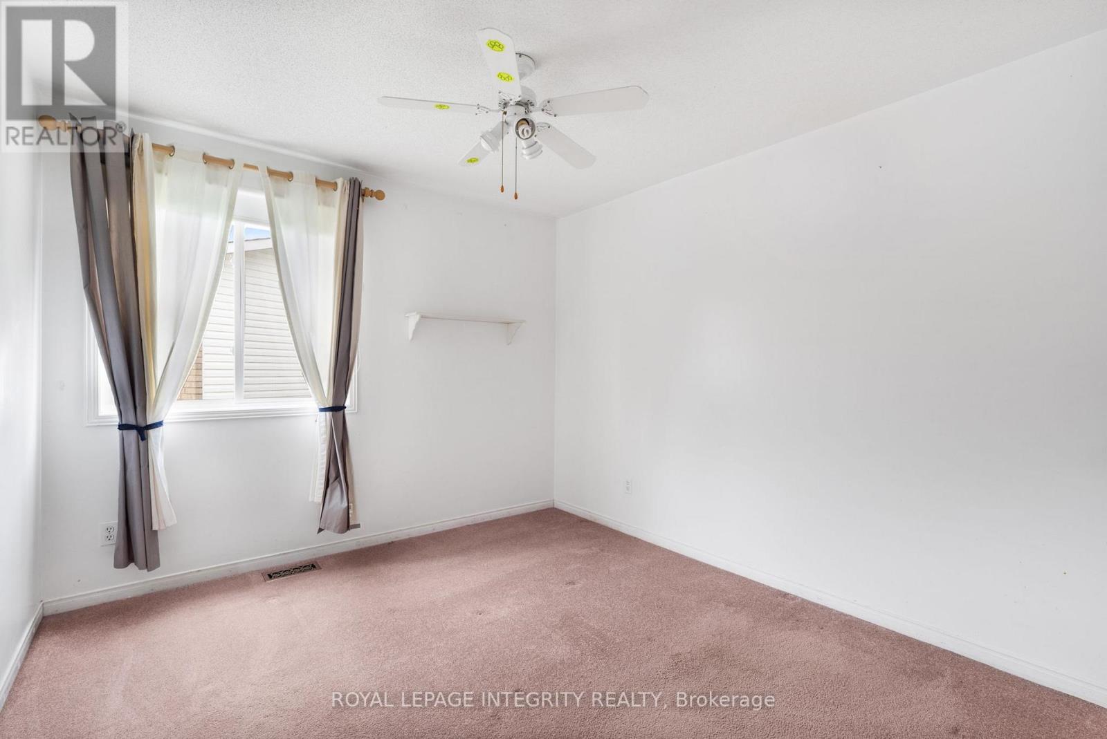 1659 Toulouse Crescent, Ottawa, Ontario  K1C 6K5 - Photo 14 - X12379619
