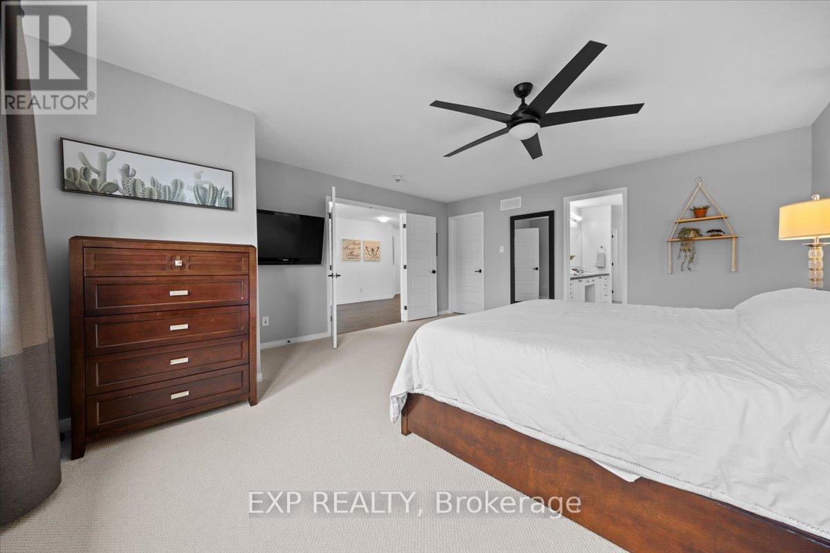 209 Rover Street, Ottawa, Ontario  K2S 1S3 - Photo 28 - X12379628