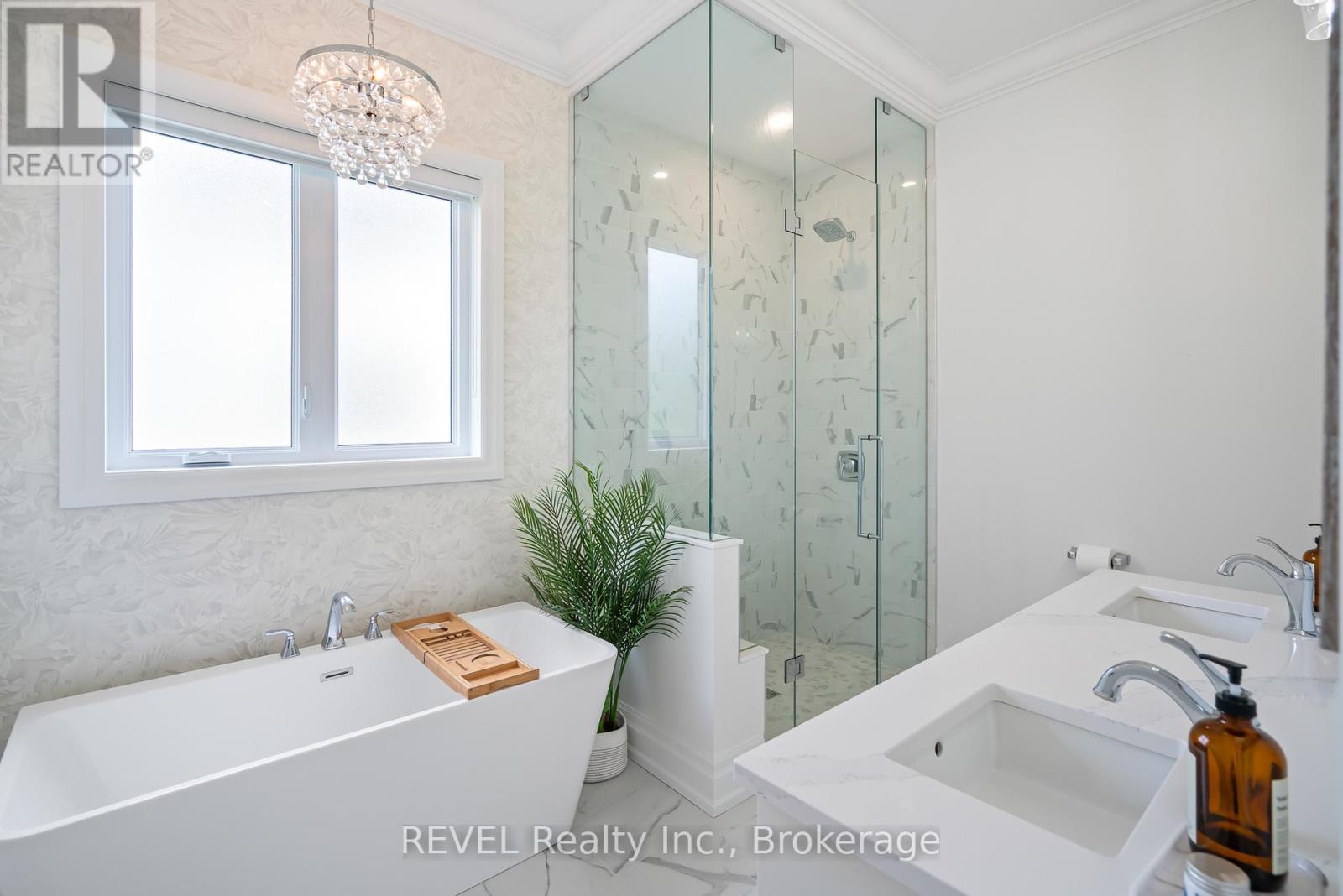 7 Fedorkow Lane, Niagara-On-The-Lake, Ontario  L0S 1J1 - Photo 21 - X12379602