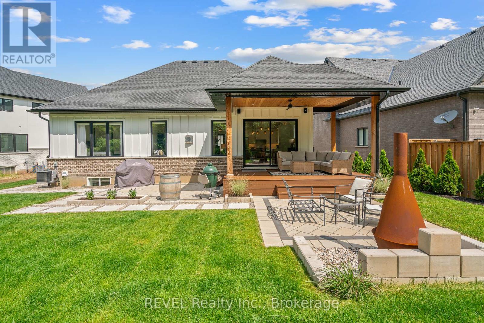 7 Fedorkow Lane, Niagara-On-The-Lake, Ontario  L0S 1J1 - Photo 34 - X12379602