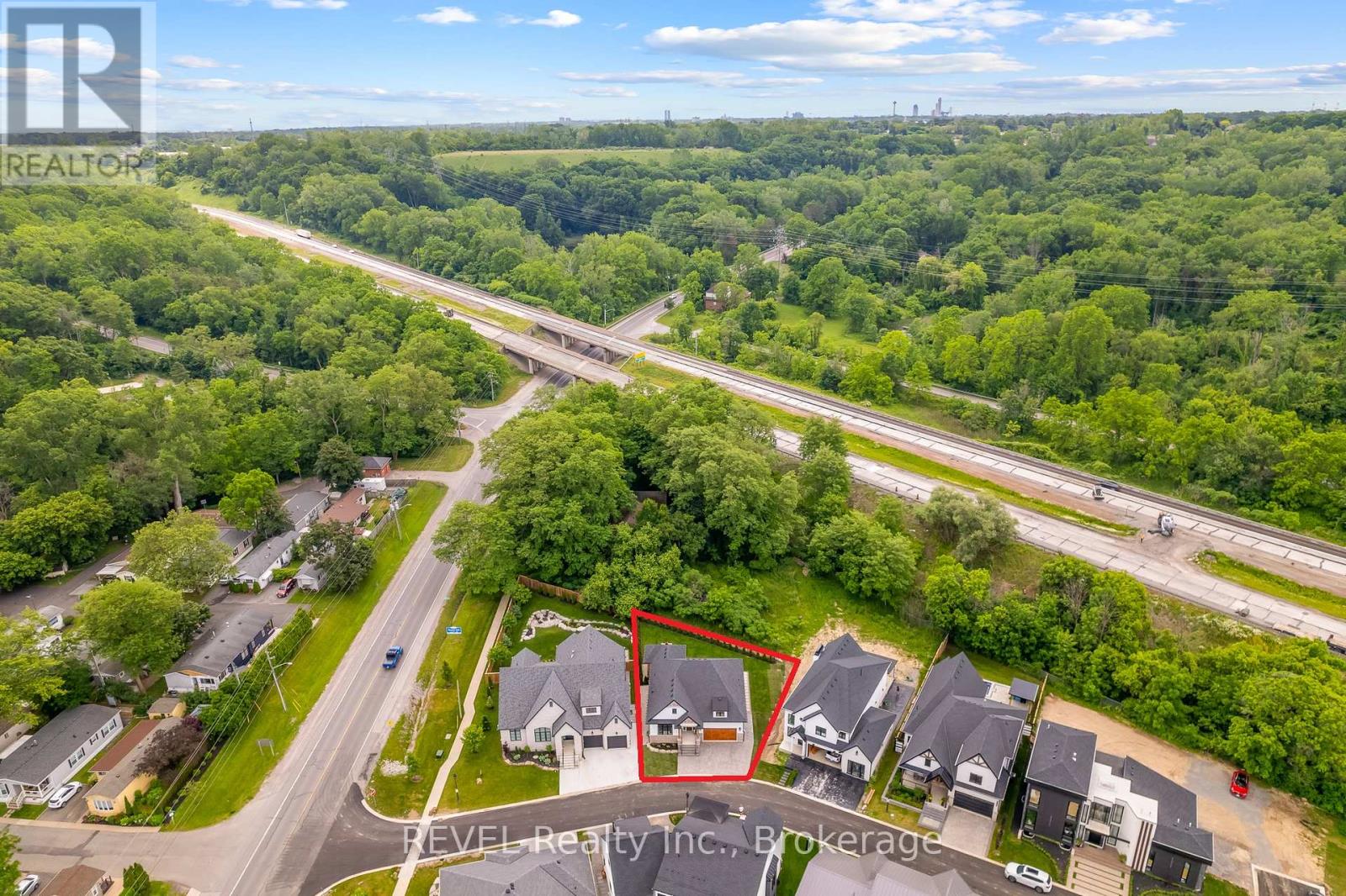 7 Fedorkow Lane, Niagara-On-The-Lake, Ontario  L0S 1J1 - Photo 36 - X12379602