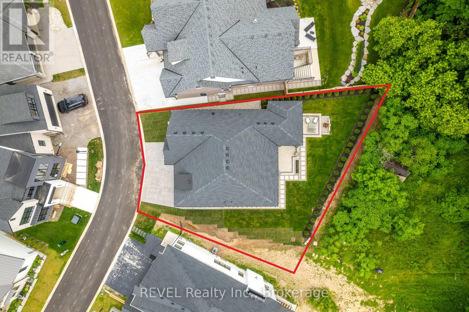 7 Fedorkow Lane, Niagara-On-The-Lake, Ontario  L0S 1J1 - Photo 37 - X12379602