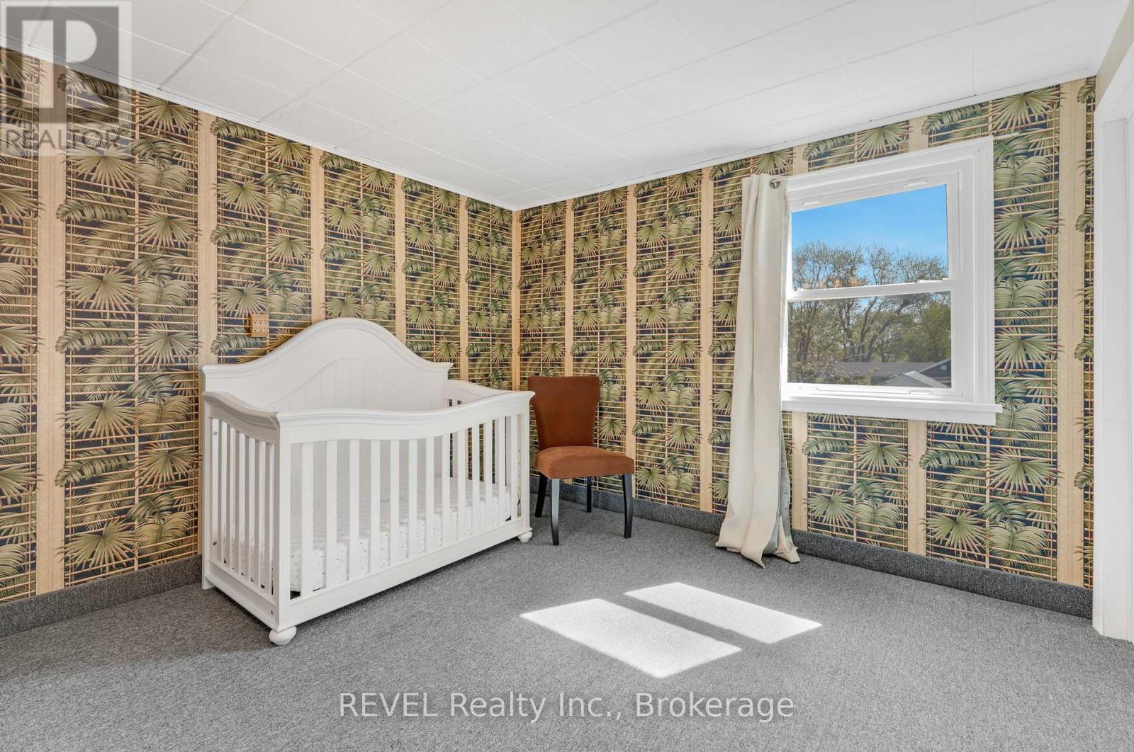 239 Becken Crescent, Welland, Ontario  L3B 5N4 - Photo 28 - X12379610