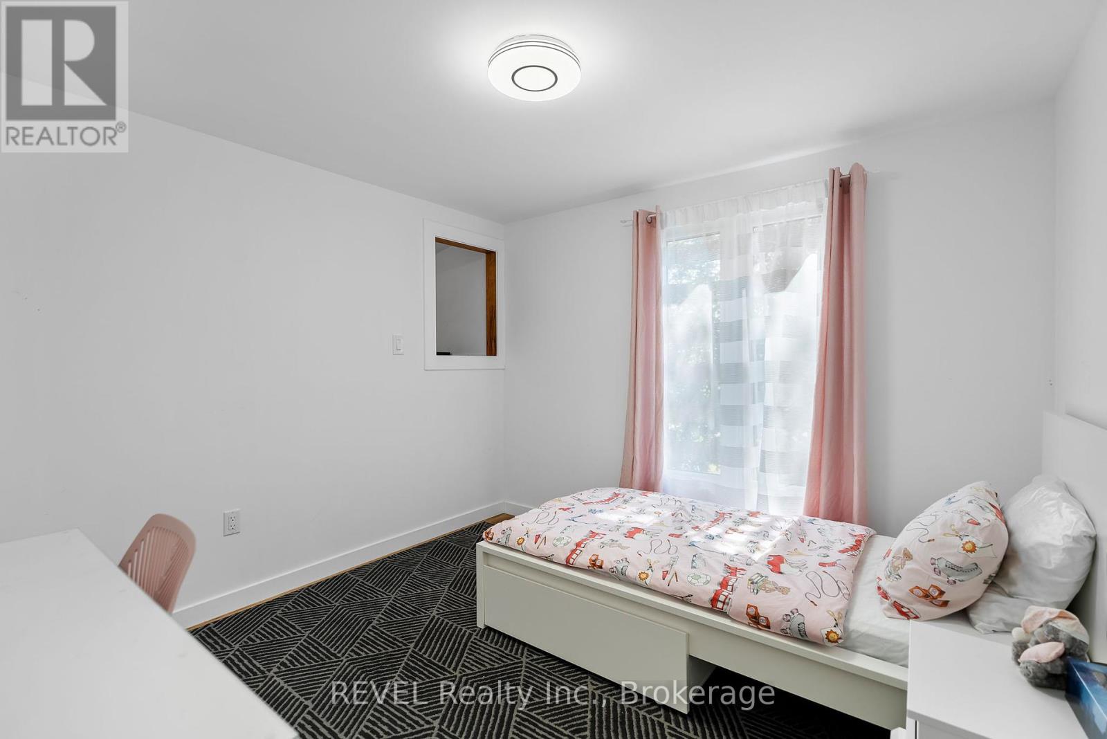 1546 Nigh Road, Fort Erie, Ontario  L2A 5M4 - Photo 29 - X12379617