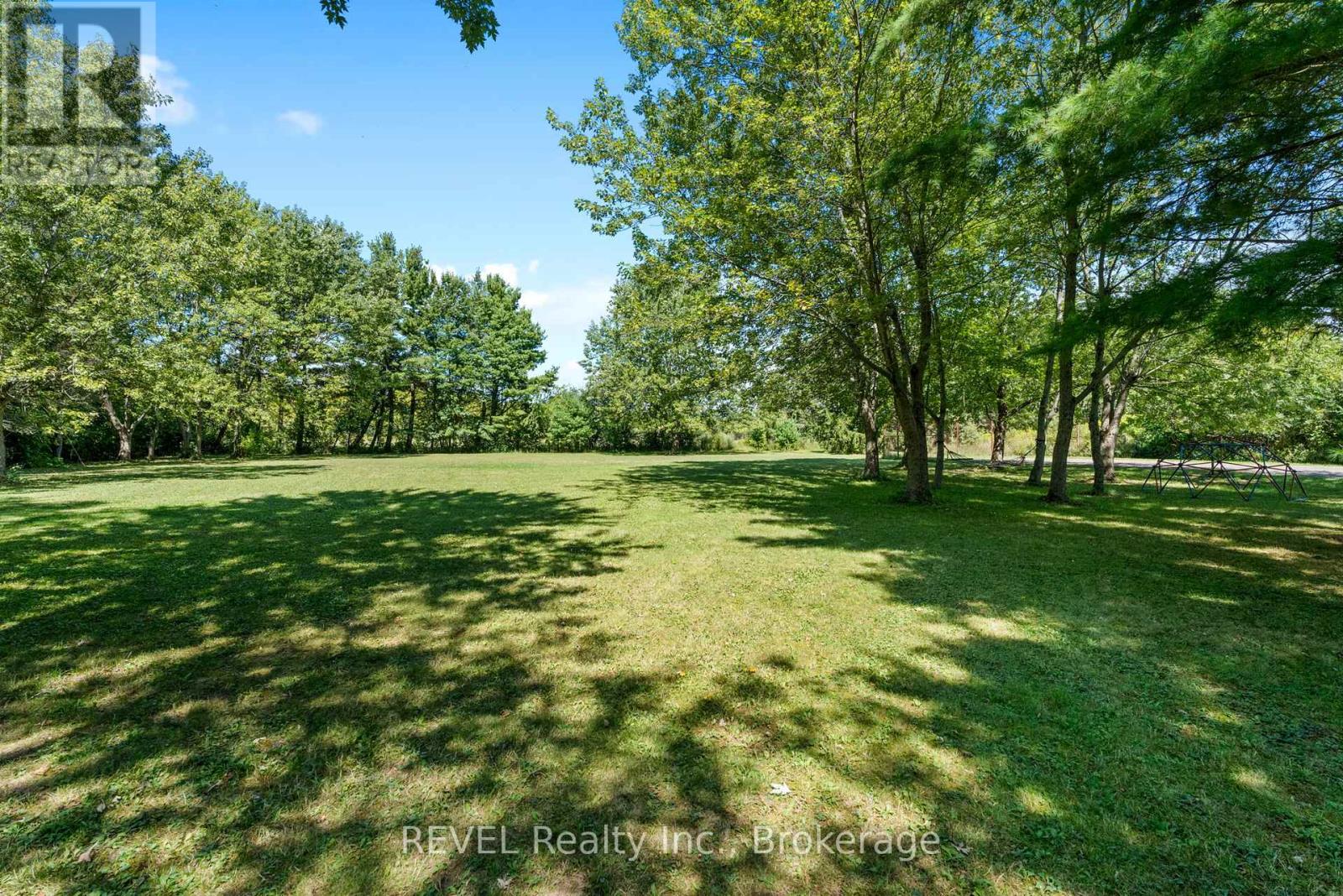1546 Nigh Road, Fort Erie, Ontario  L2A 5M4 - Photo 35 - X12379617