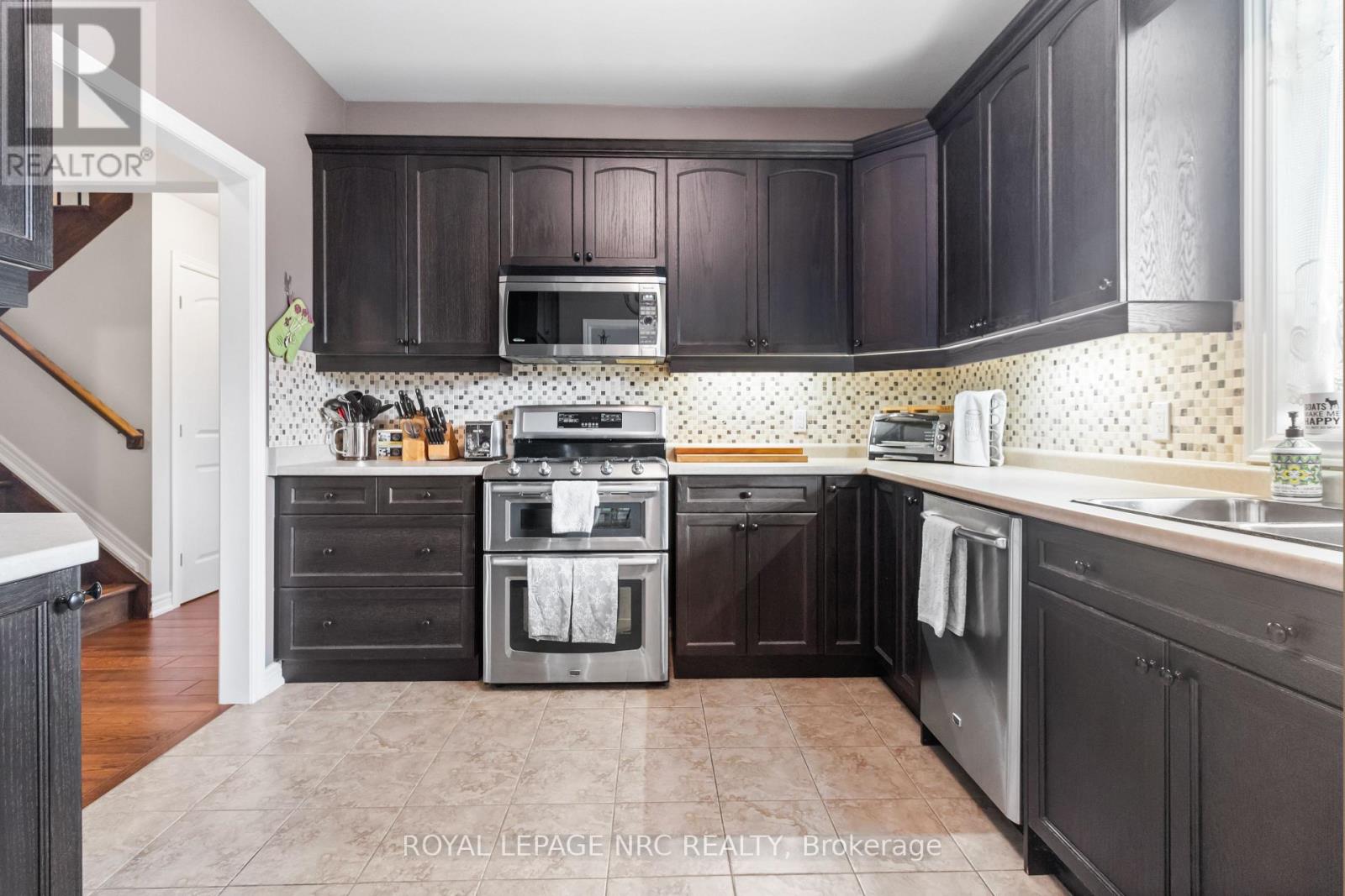 4511 Miller Road, Port Colborne, Ontario  L3B 5N7 - Photo 16 - X12379630