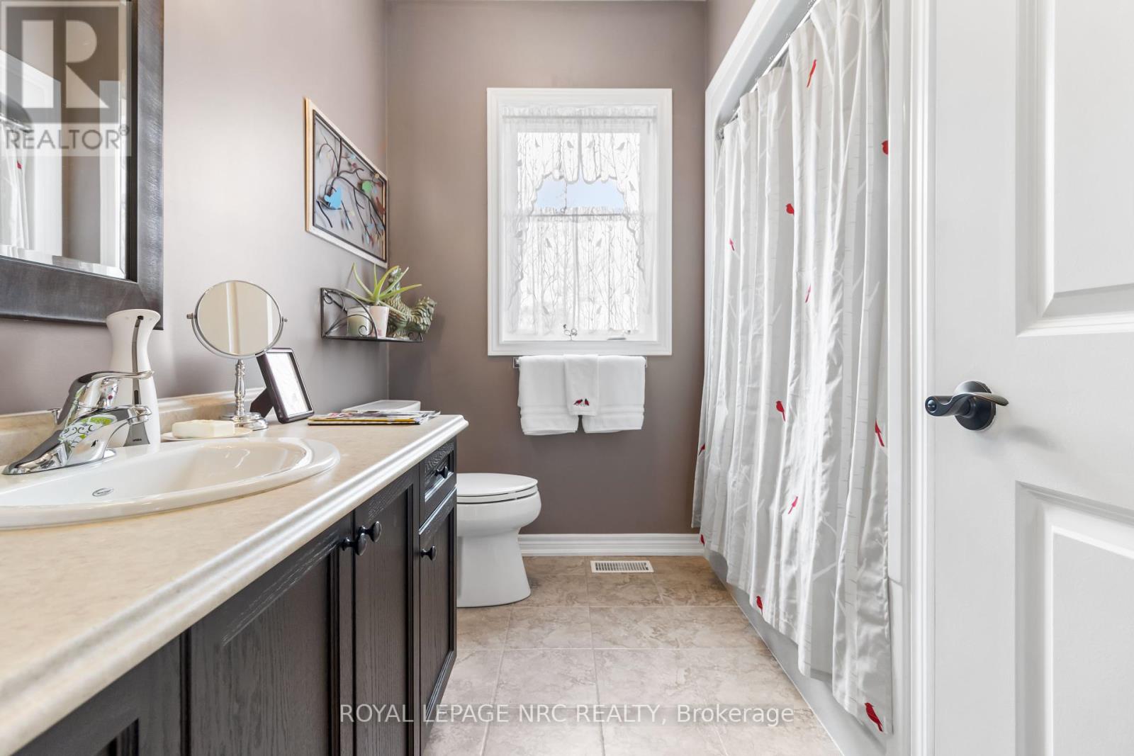 4511 Miller Road, Port Colborne, Ontario  L3B 5N7 - Photo 26 - X12379630