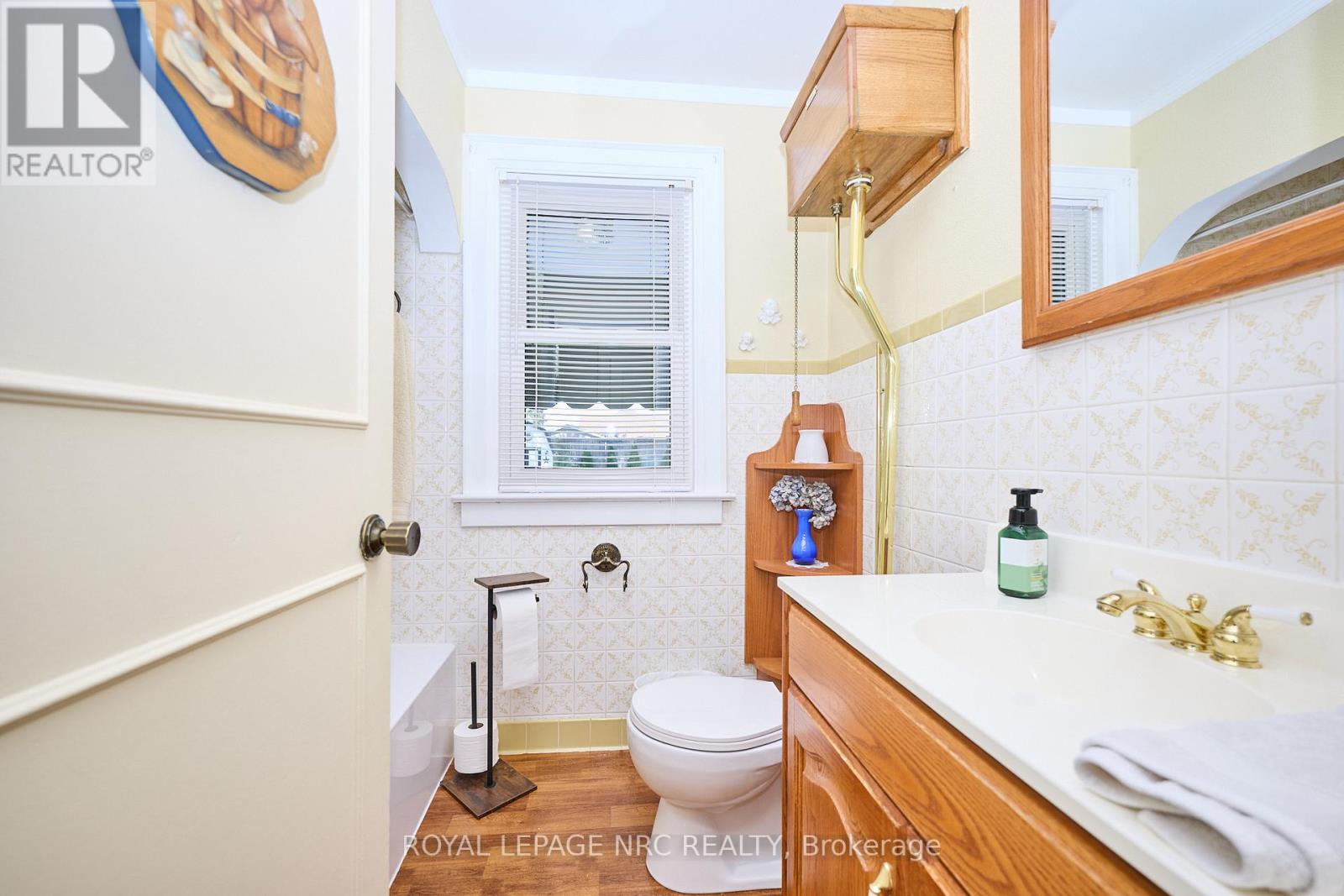 4013 Welland Street, Niagara Falls, Ontario  L2G 6J7 - Photo 19 - X12379637