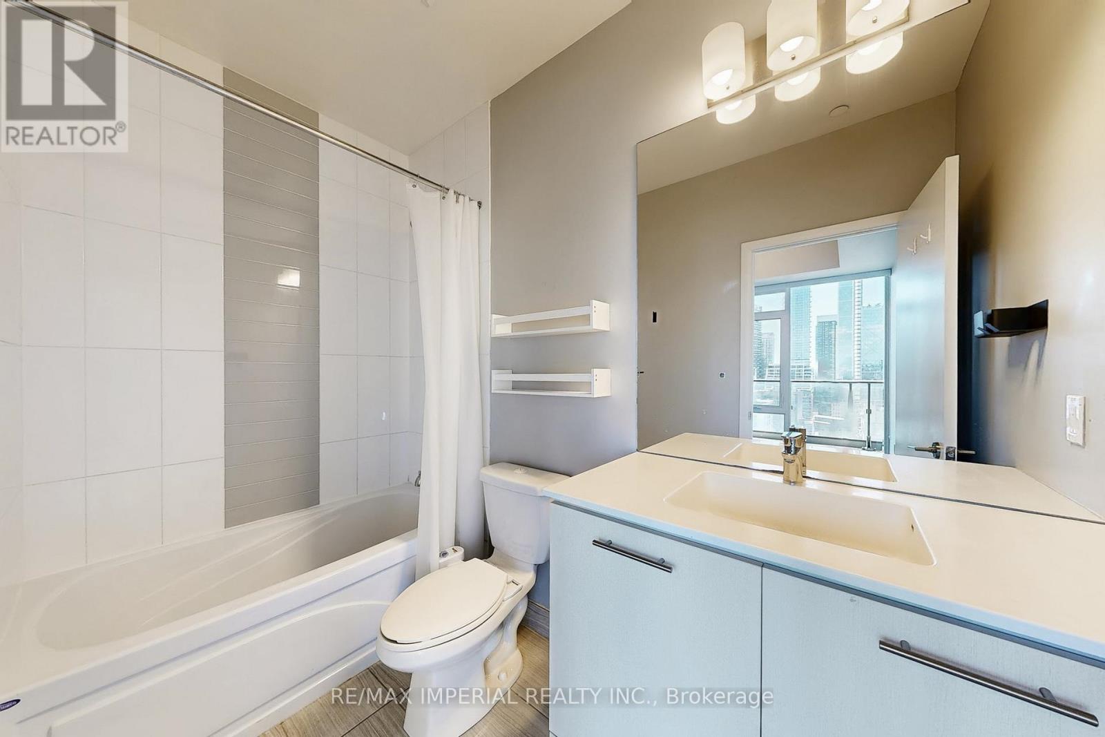 Ph104 - 435 Richmond Street W, Toronto, Ontario  M5V 1Y1 - Photo 19 - C12379641