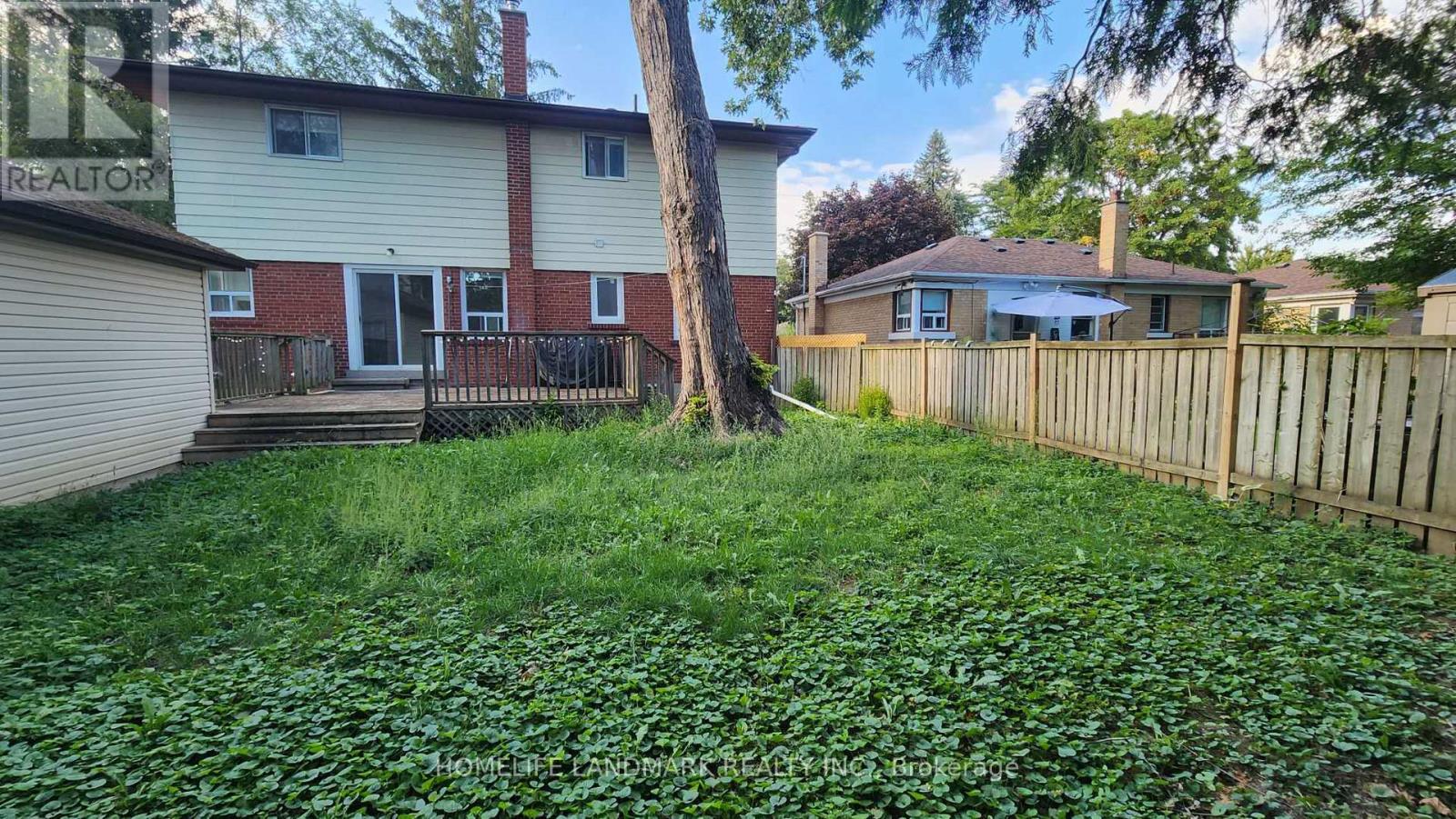 42 Cartier Crescent, Richmond Hill, Ontario  L4C 2N2 - Photo 33 - N12379578