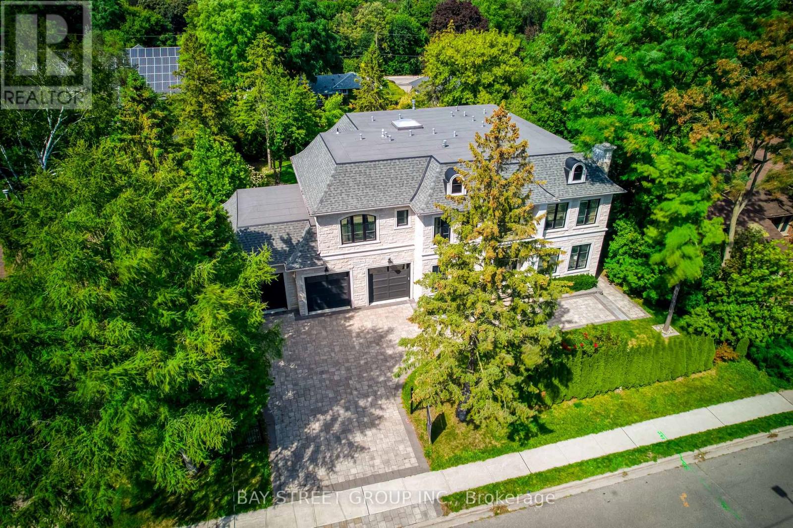 38 Kirk Drive, Markham, Ontario  L3T 3L1 - Photo 2 - N12379583