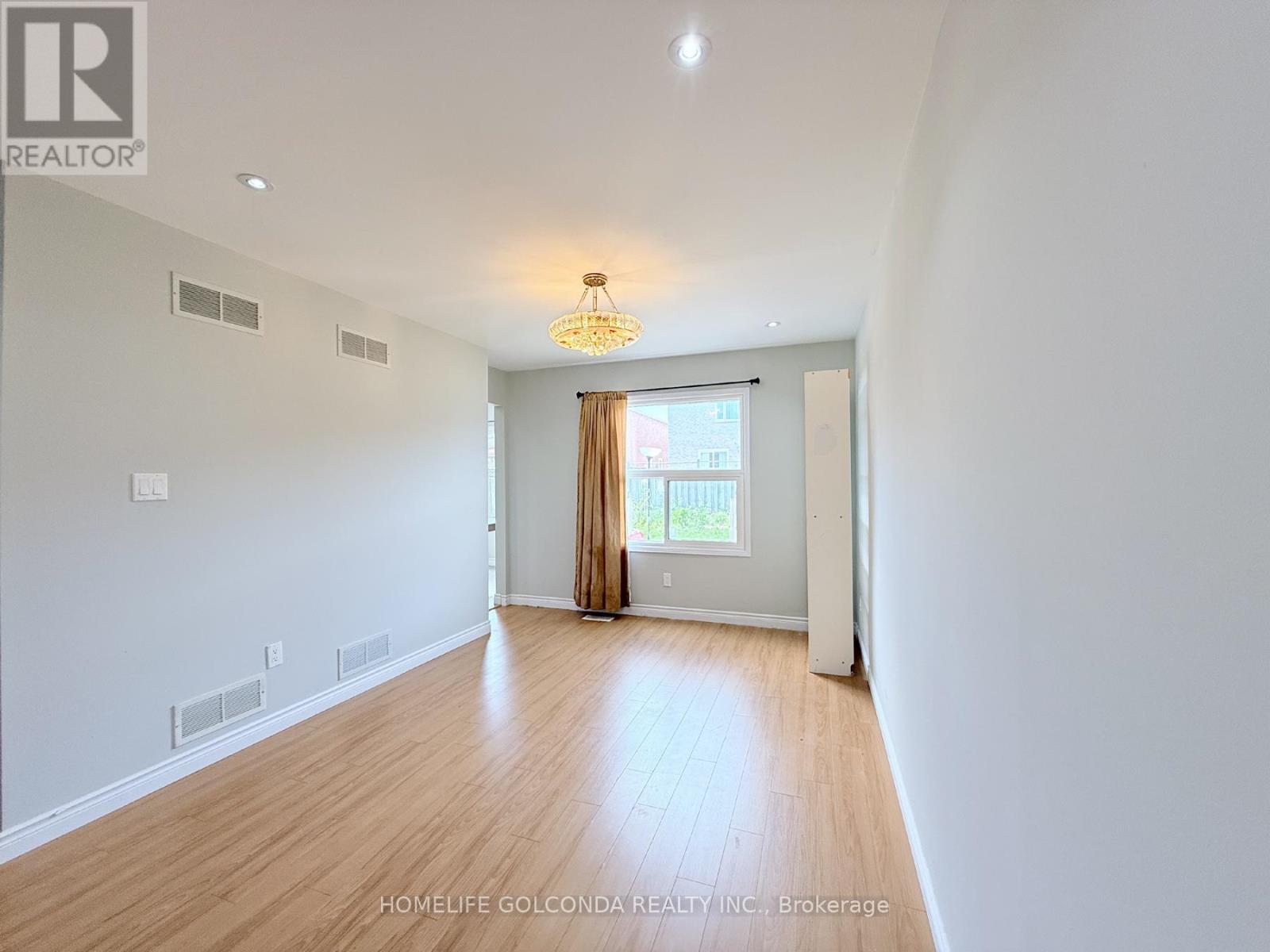 166 Hillcroft Drive, Markham, Ontario  L3S 1E8 - Photo 8 - N12379590