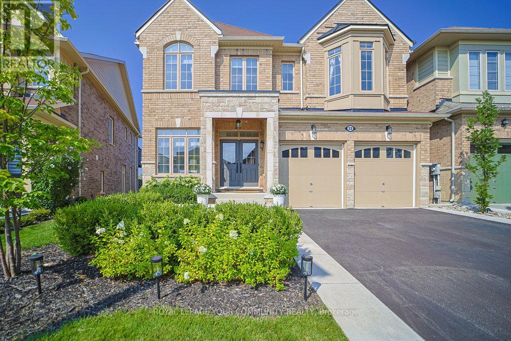 33 DEEPWOOD CRESCENT, East Gwillimbury, Ontario