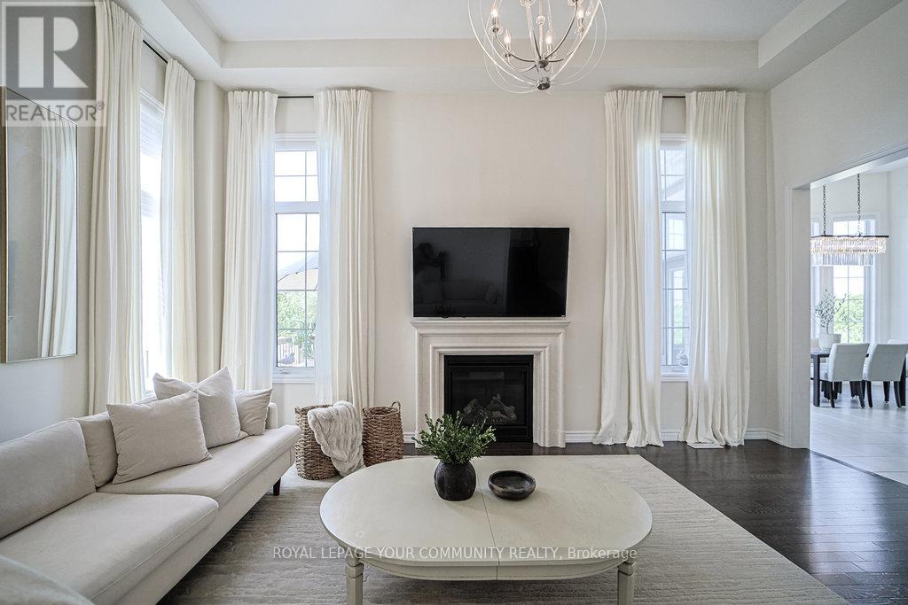 33 Deepwood Crescent, East Gwillimbury, Ontario  L9N 0L6 - Photo 24 - N12379625