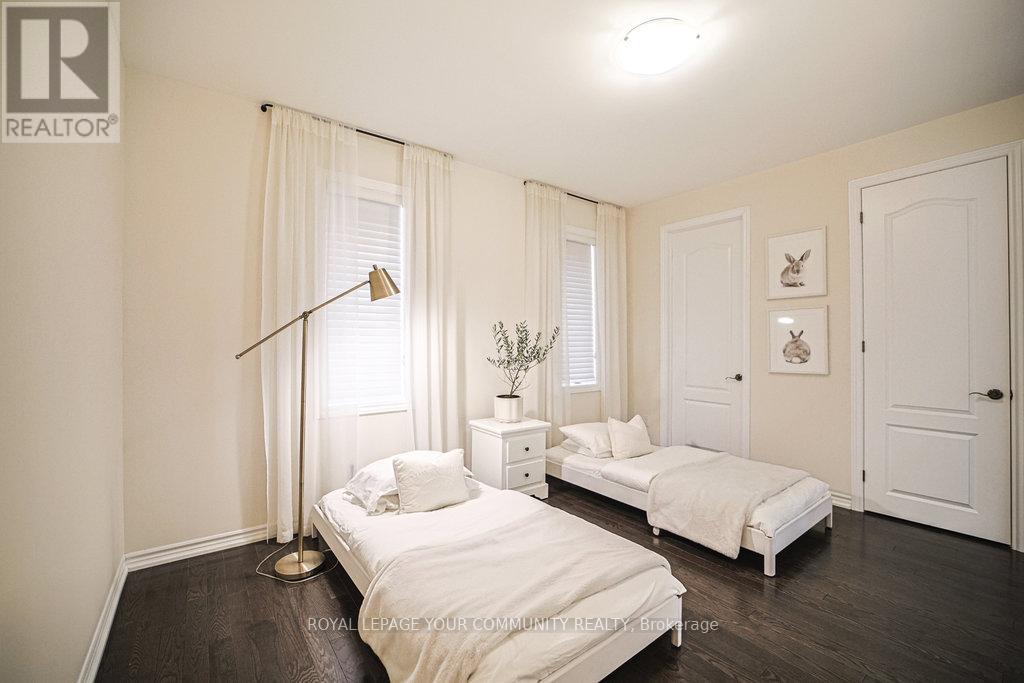33 Deepwood Crescent, East Gwillimbury, Ontario  L9N 0L6 - Photo 34 - N12379625