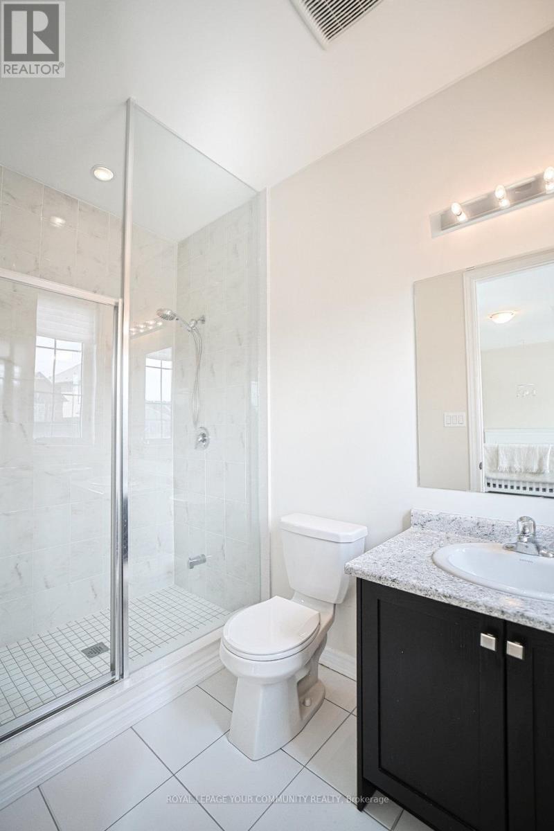 33 Deepwood Crescent, East Gwillimbury, Ontario  L9N 0L6 - Photo 38 - N12379625