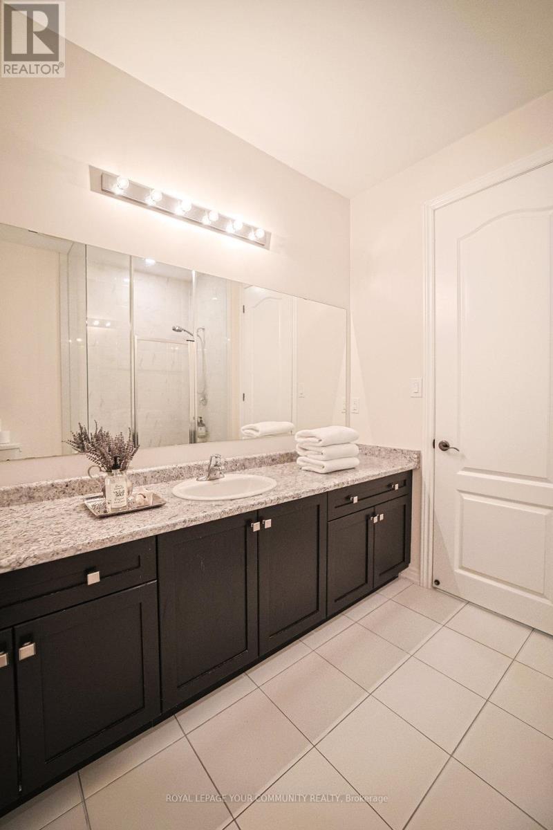 33 Deepwood Crescent, East Gwillimbury, Ontario  L9N 0L6 - Photo 41 - N12379625