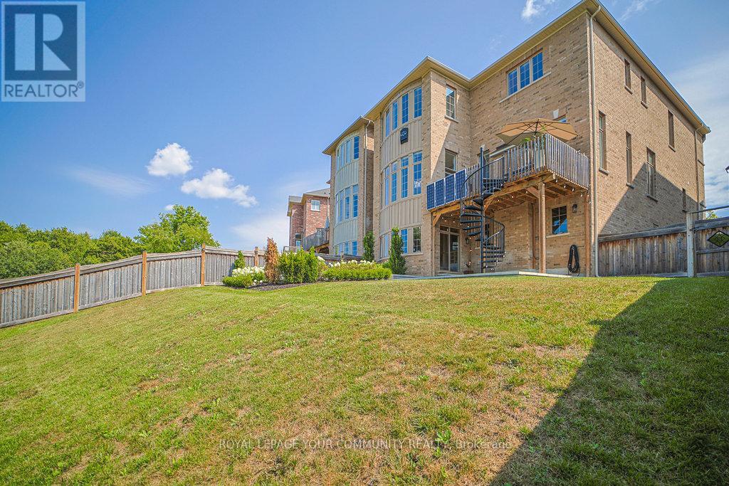 33 Deepwood Crescent, East Gwillimbury, Ontario  L9N 0L6 - Photo 45 - N12379625
