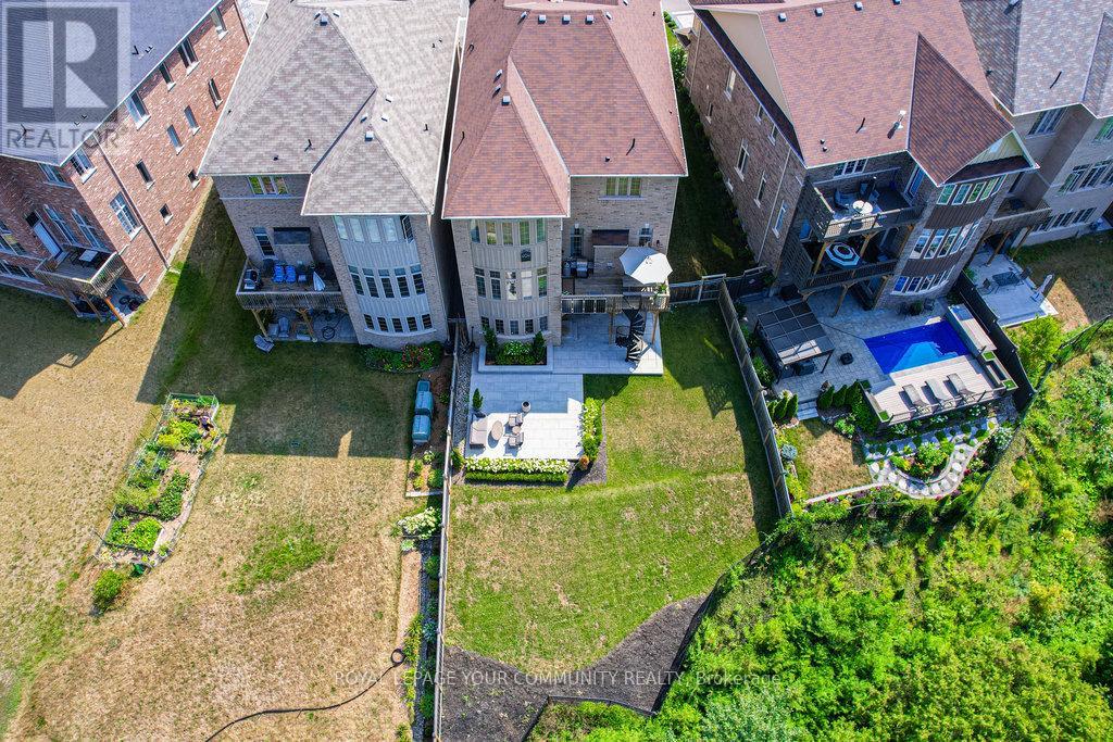 33 Deepwood Crescent, East Gwillimbury, Ontario  L9N 0L6 - Photo 46 - N12379625