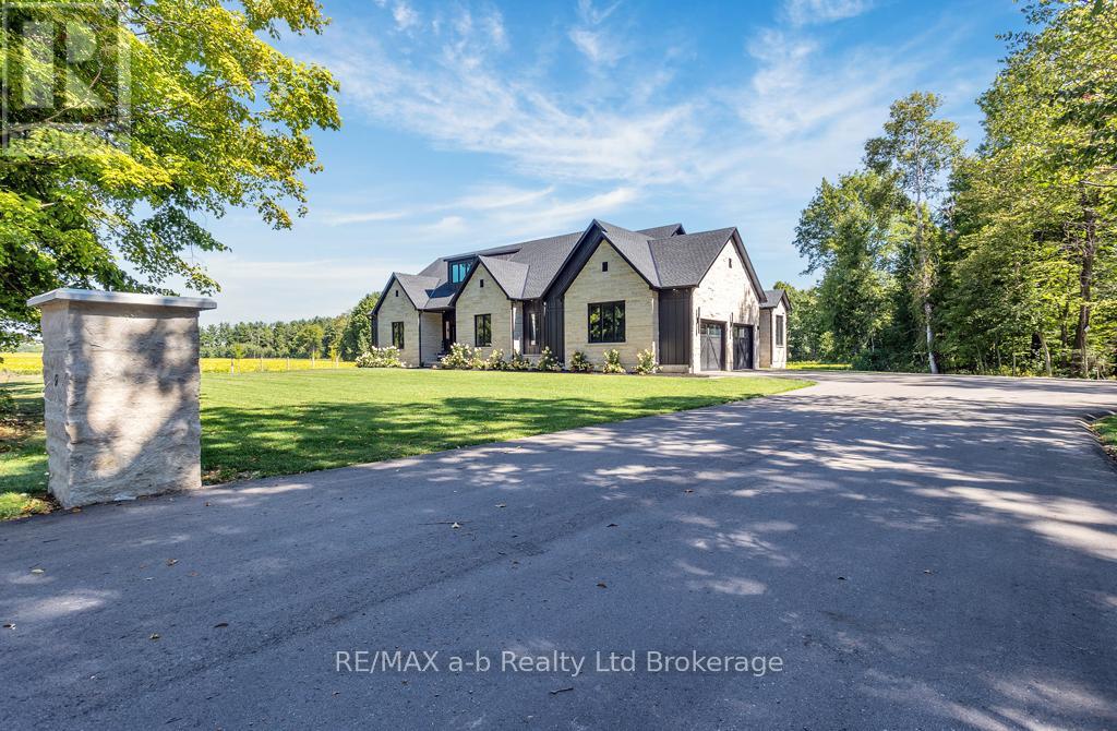 592 Carson Side Road, Norfolk, Ontario  N4G 4G9 - Photo 4 - X12379647