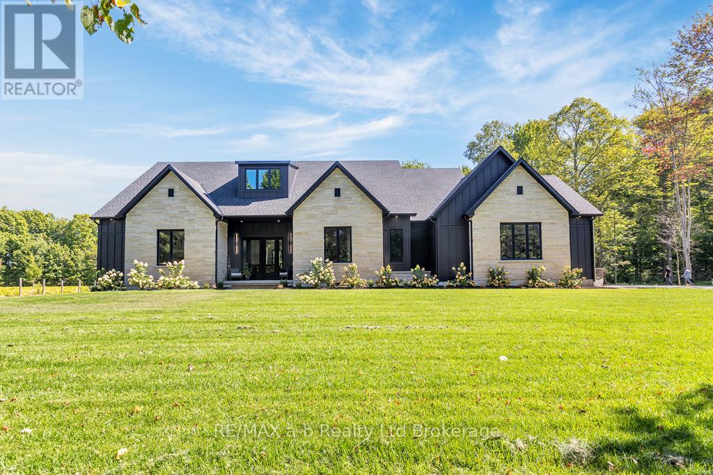 592 Carson Side Road, Norfolk, Ontario  N4G 4G9 - Photo 5 - X12379647