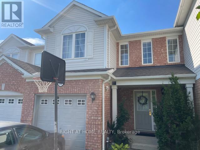 44 Senior Crescent, Cambridge, Ontario  N1T 2K6 - Photo 2 - X12379572