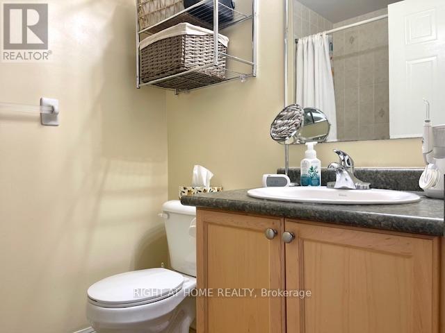 44 Senior Crescent, Cambridge, Ontario  N1T 2K6 - Photo 21 - X12379572