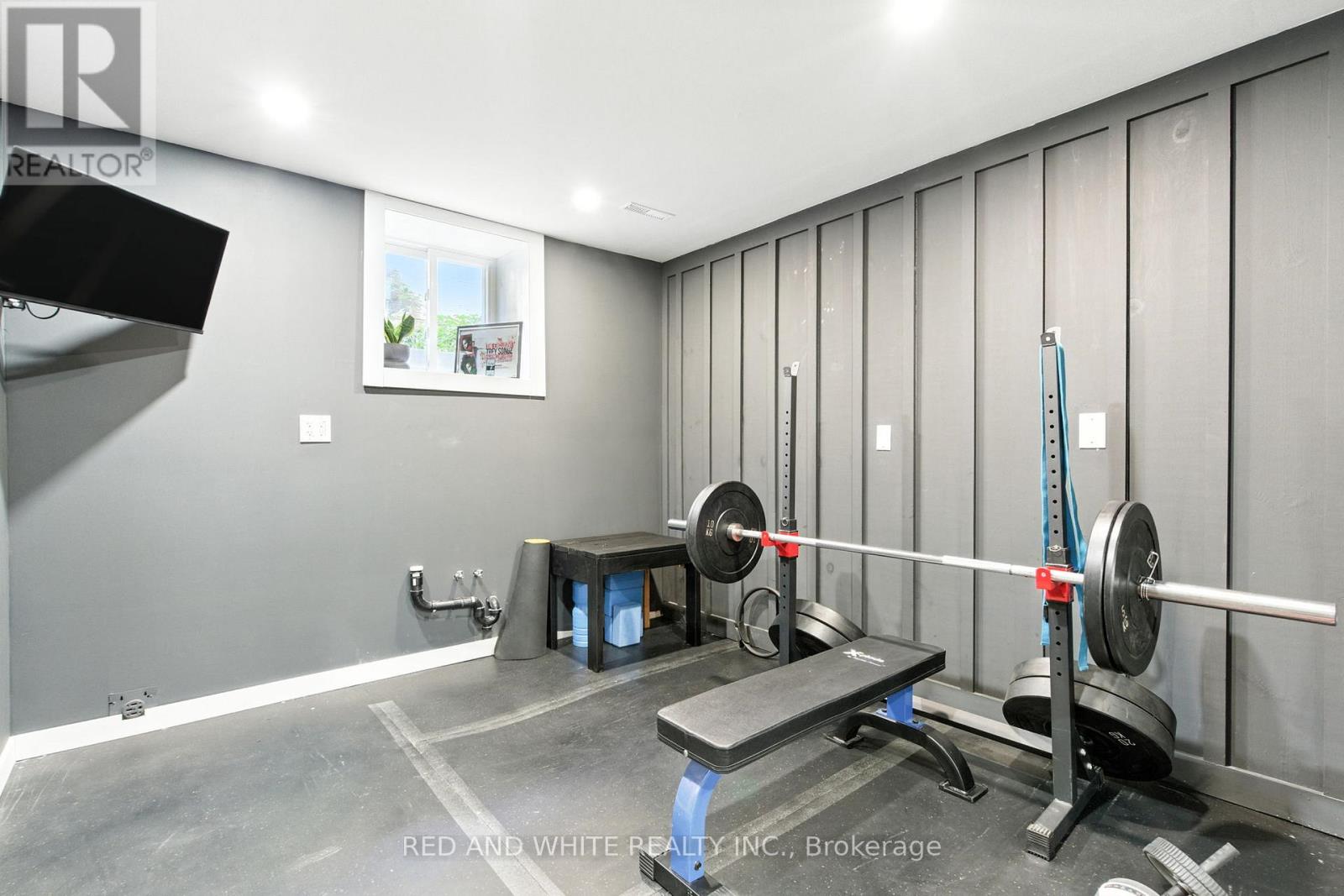 210 Northlake Drive, Waterloo, Ontario  N2V 1A8 - Photo 36 - X12379622