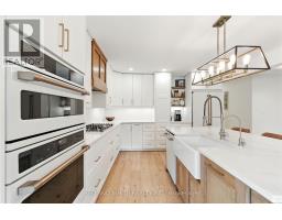 210 NORTHLAKE DRIVE, Waterloo, Ontario