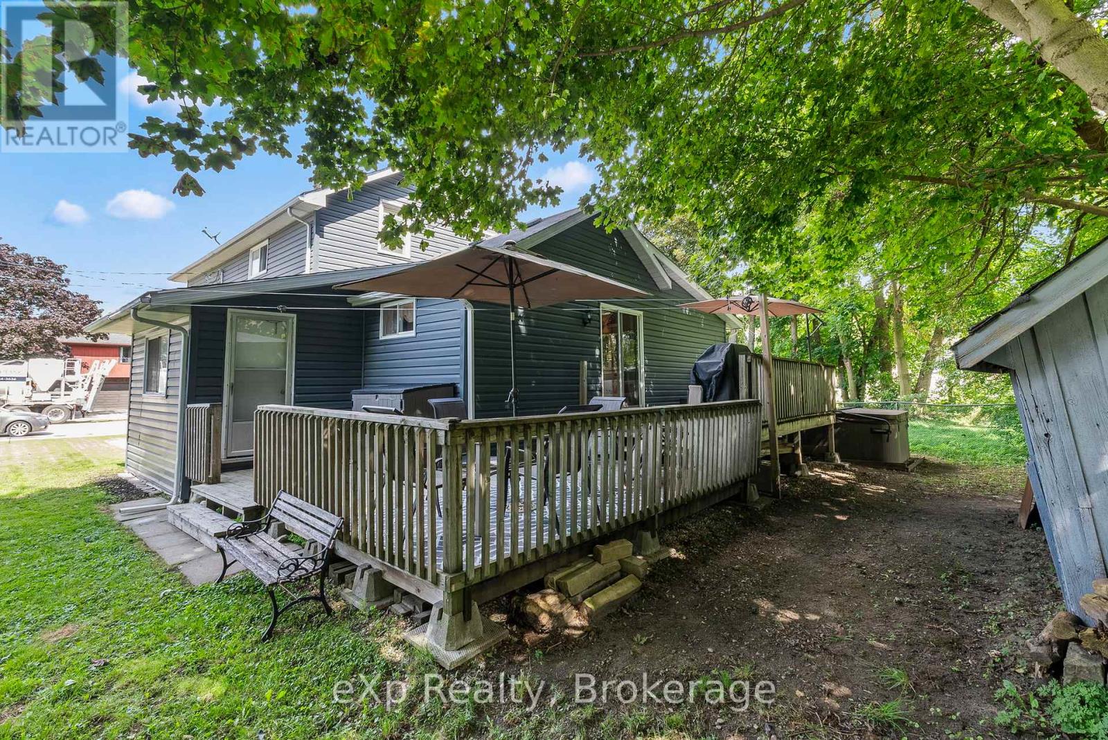 140 King Street E, Wellington North, Ontario  N0G 2L2 - Photo 40 - X12379660