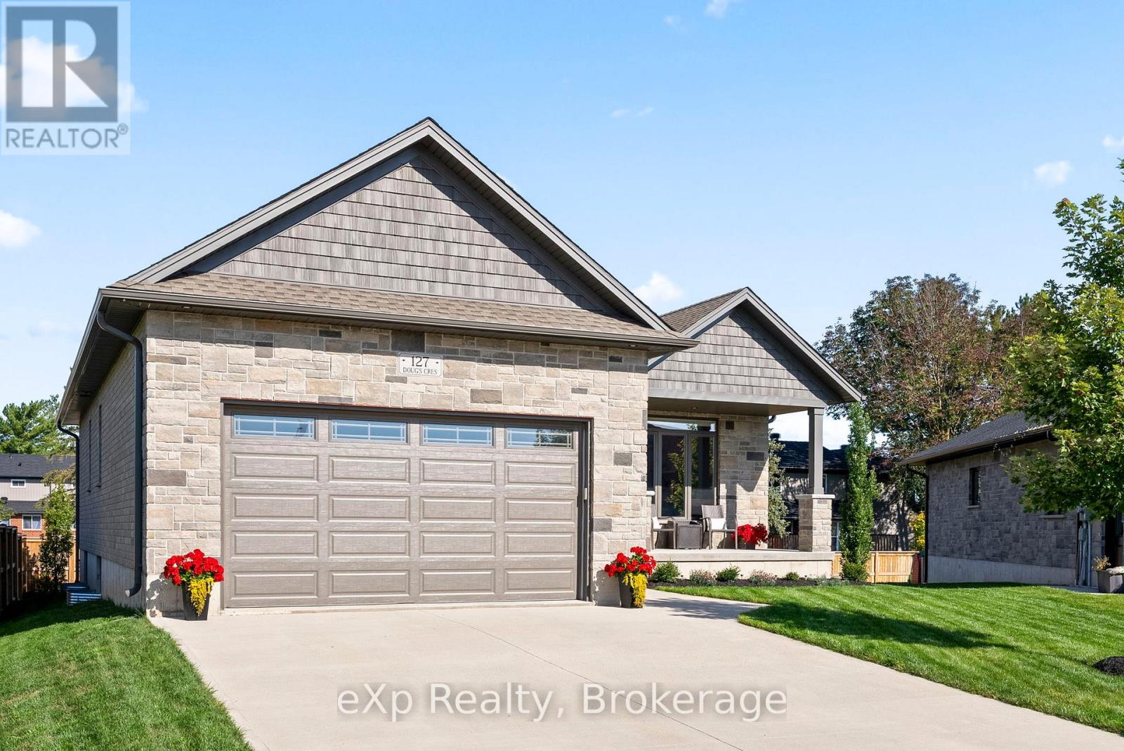 127 DOUG'S CRESCENT, Wellington North, Ontario