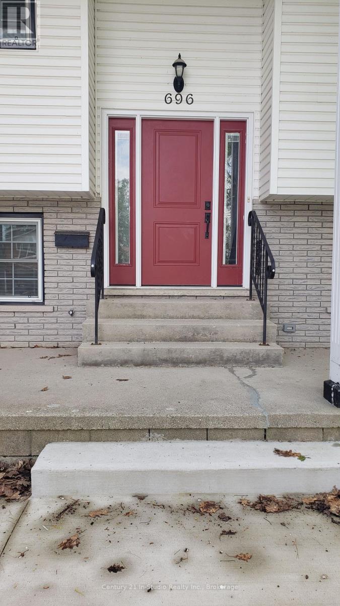 Unit 1 - 696 Christopher Drive, Saugeen Shores, Ontario  N0H 2C3 - Photo 2 - X12379691