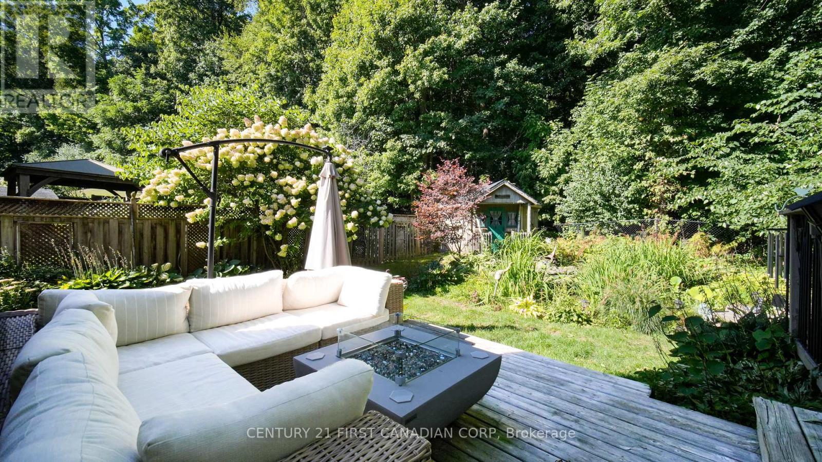327 Richmeadow Road, London North, Ontario  N6H 5T2 - Photo 41 - X12379655