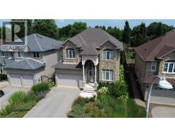 321 BRAITHWAITE Avenue, Ancaster, Ontario