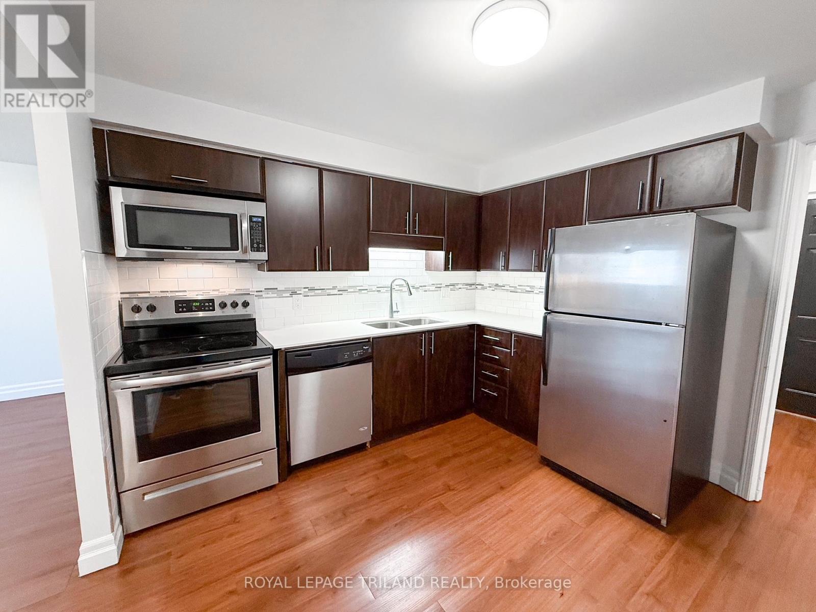 307 - 675 Richmond Street, London East, Ontario  N6A 5X4 - Photo 4 - X12376522