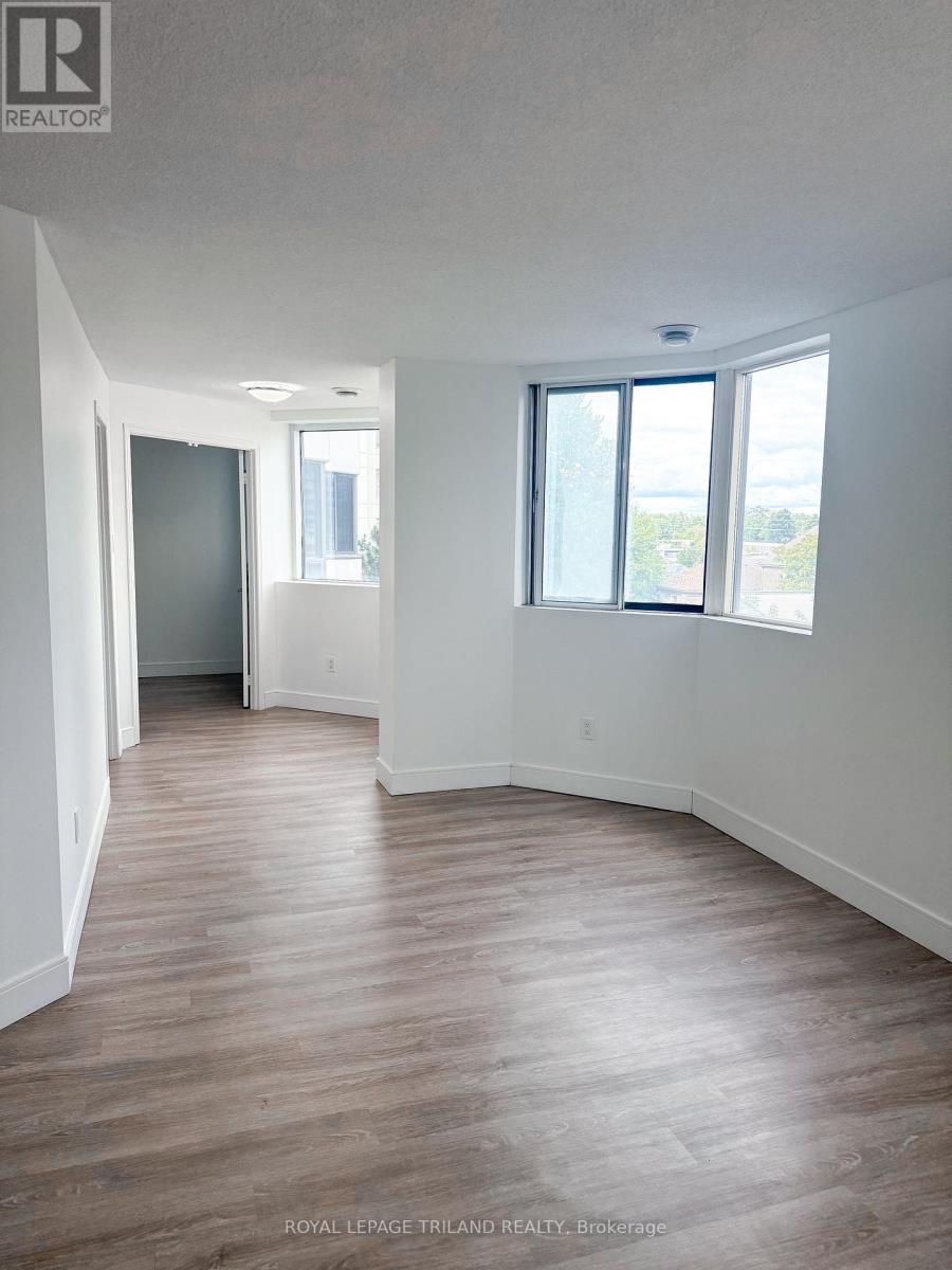 307 - 675 Richmond Street, London East, Ontario  N6A 5X4 - Photo 13 - X12376522