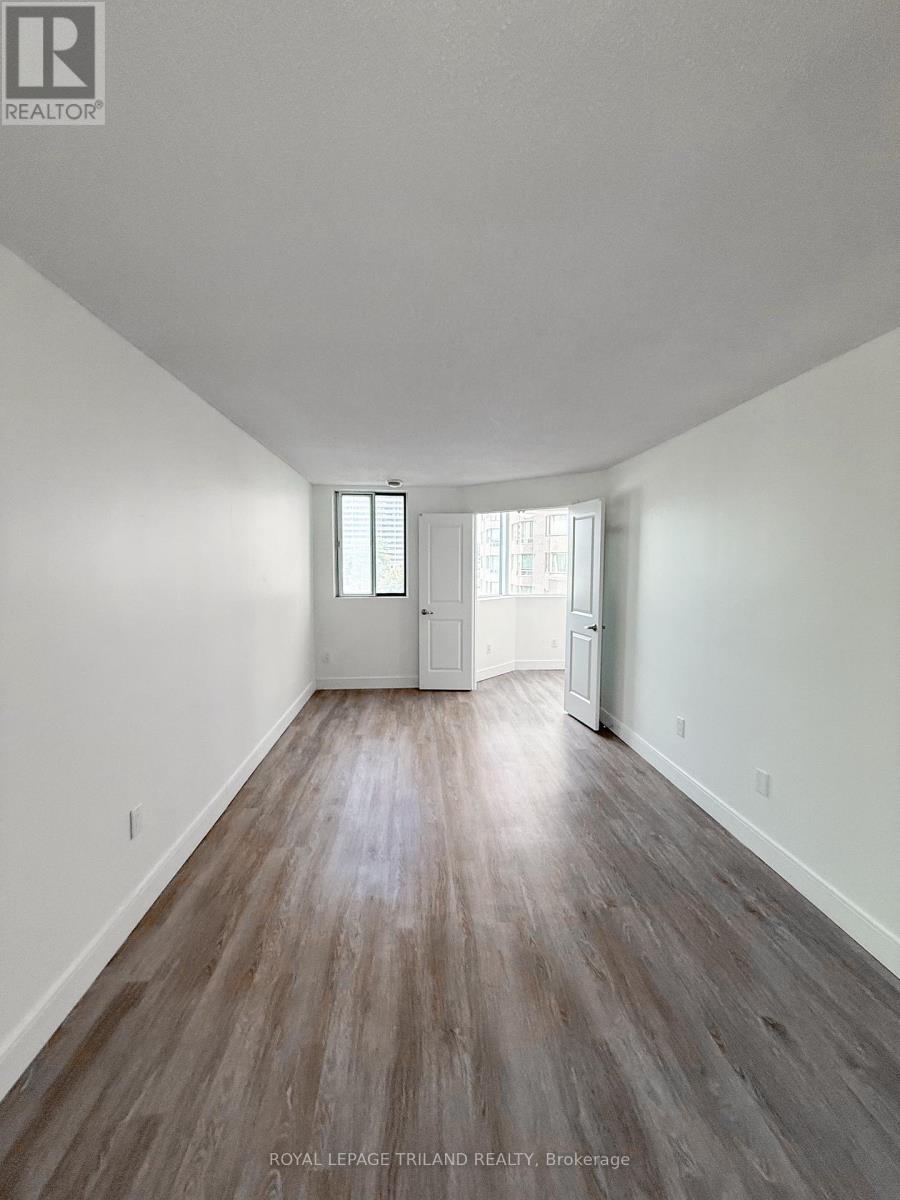 307 - 675 Richmond Street, London East, Ontario  N6A 5X4 - Photo 7 - X12376522