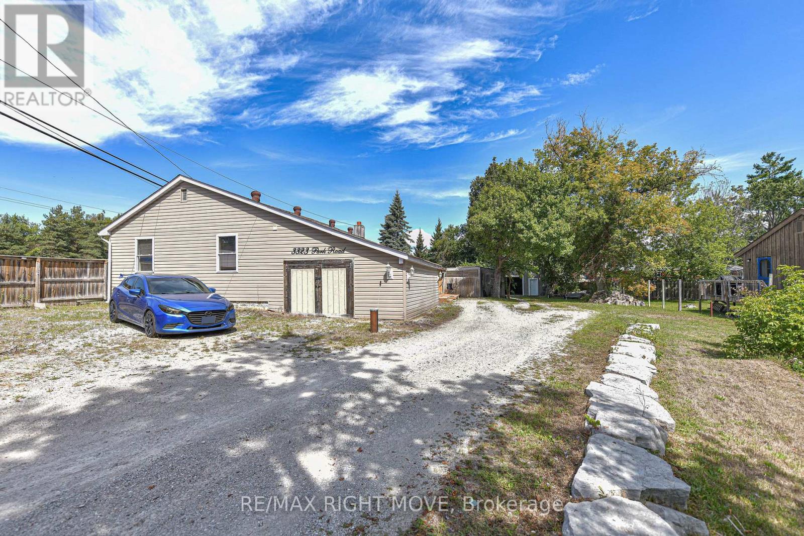 Property at 3323 PARK ROAD image 2
