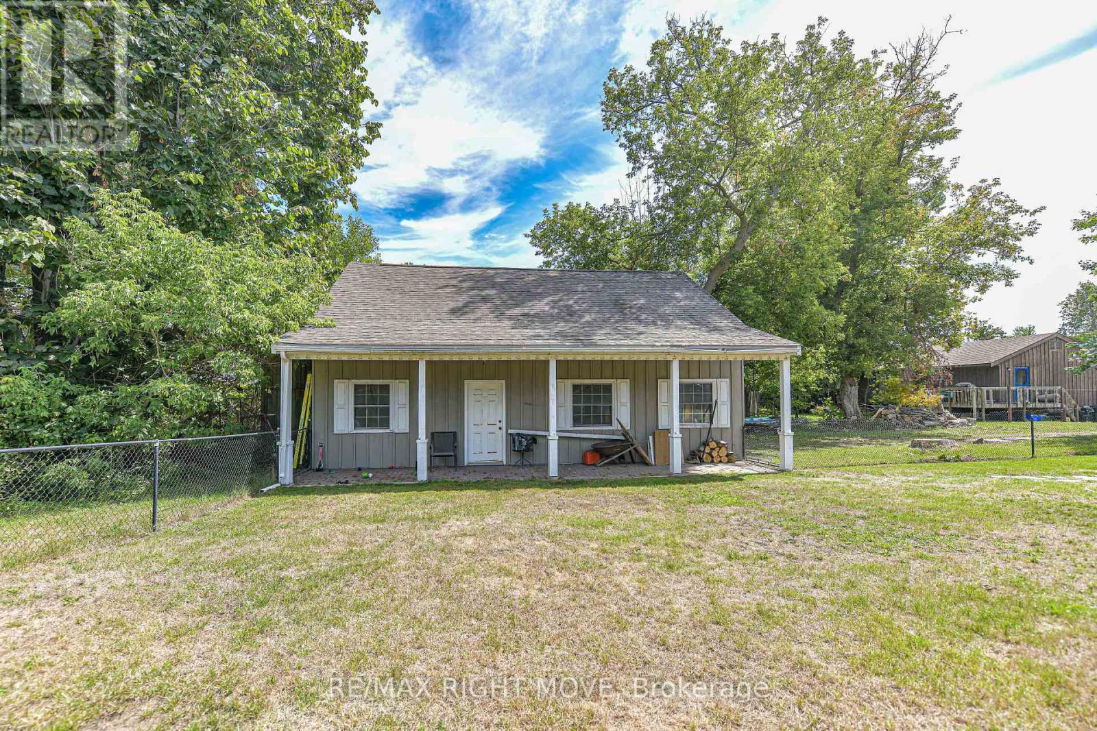 Property at 3323 PARK ROAD image 3